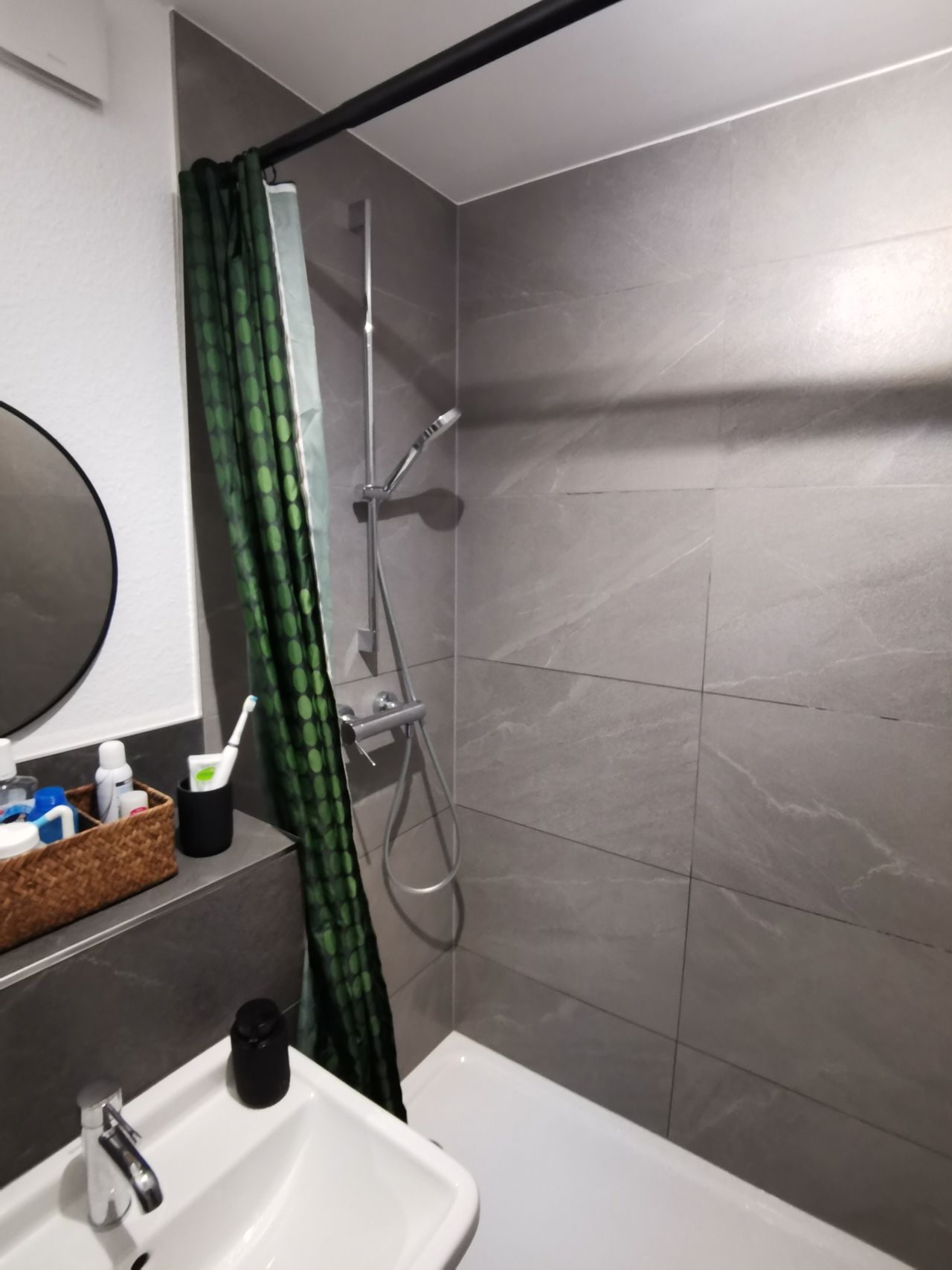 Beautiful new flat || best city location || very quiet || huge balcony