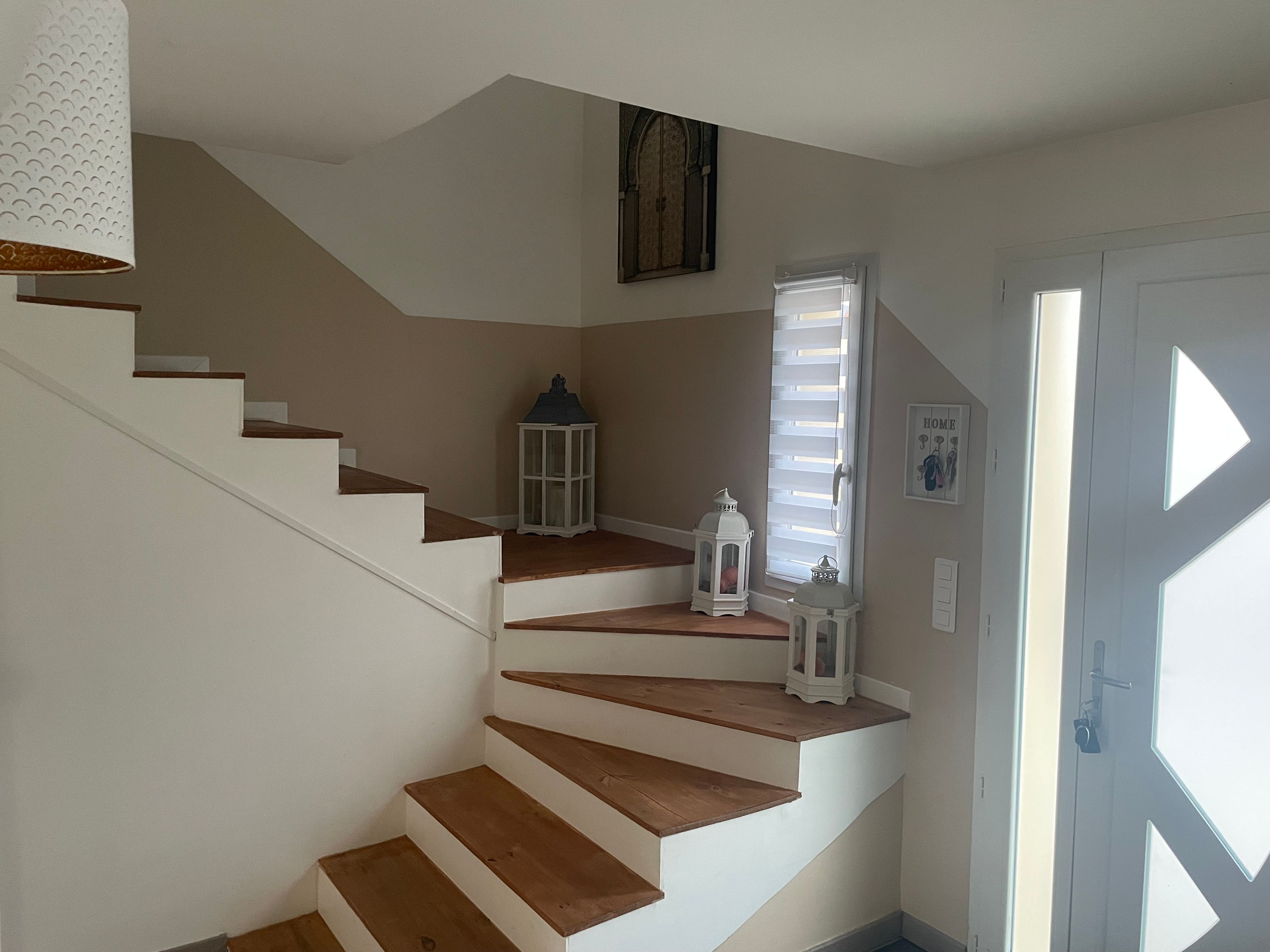 Location Charmante maison meublée, idéale pour une famille (loyer tout inclus)