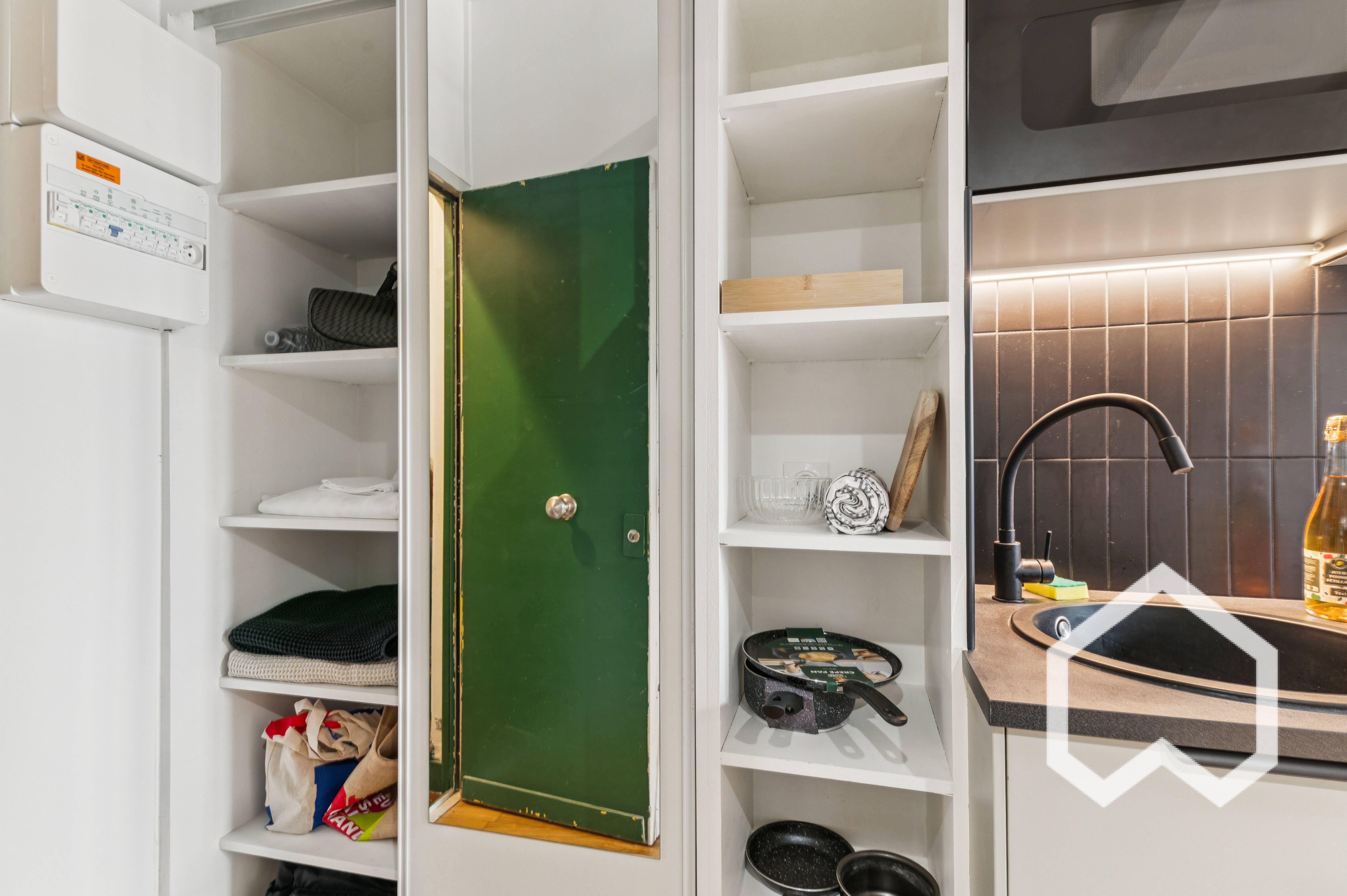 Location Studio 12m² - Quartier Latin - Odéon (loyer tout inclus)