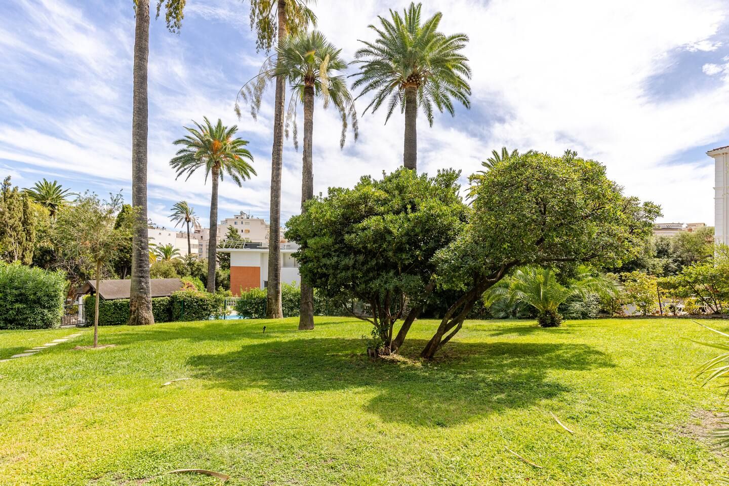 T2 à Cannes près du centre (loyer tout inclus) Cannes