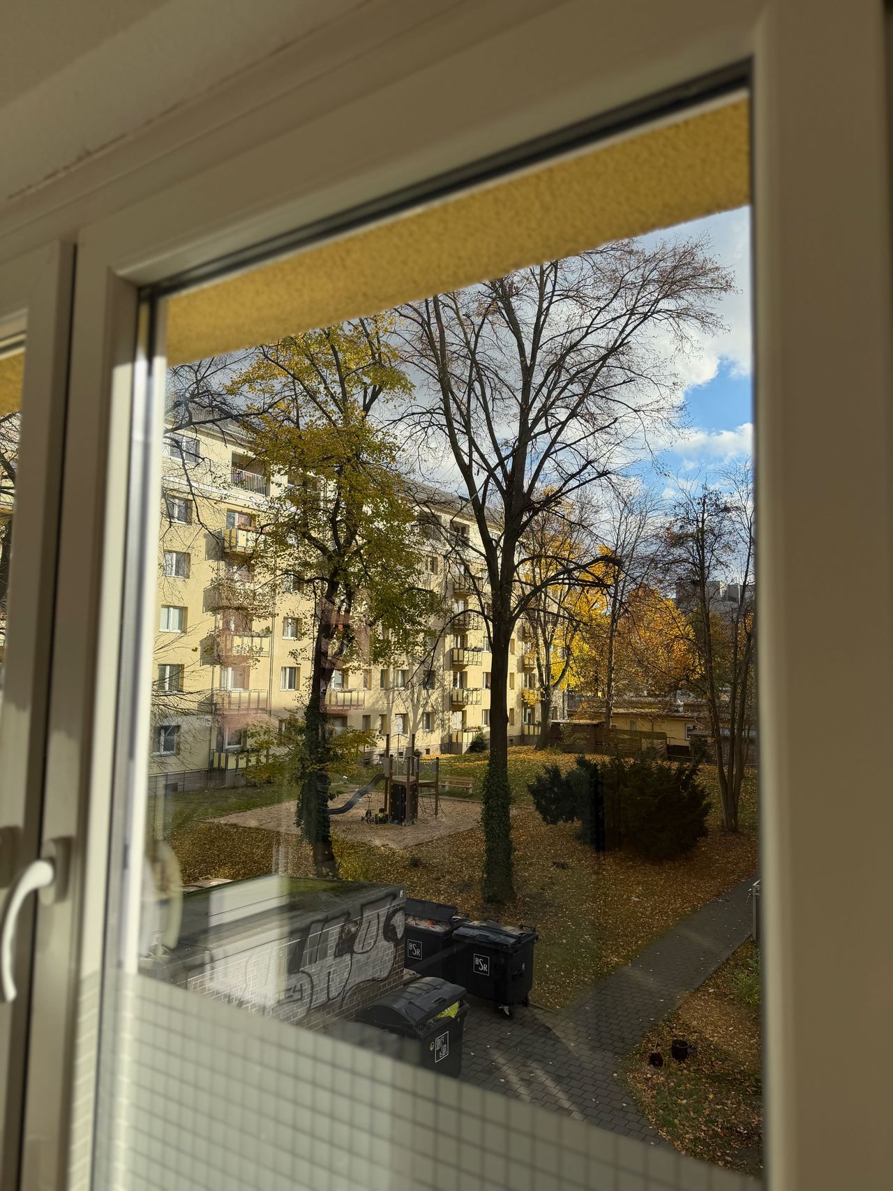 Modern, sunny 2-Room Flat in Berlin-Mitte with Balcony