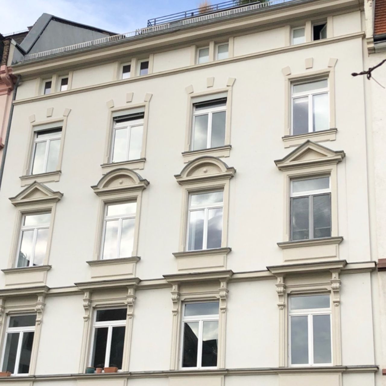 Apartment with parking space included