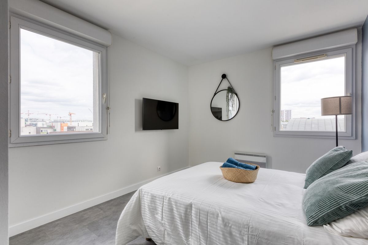 📍 Superbe Appartement 80 m² avec Grand Balcon – La Plaine Saint-Denis (loyer tout inclus) Saint-Denis