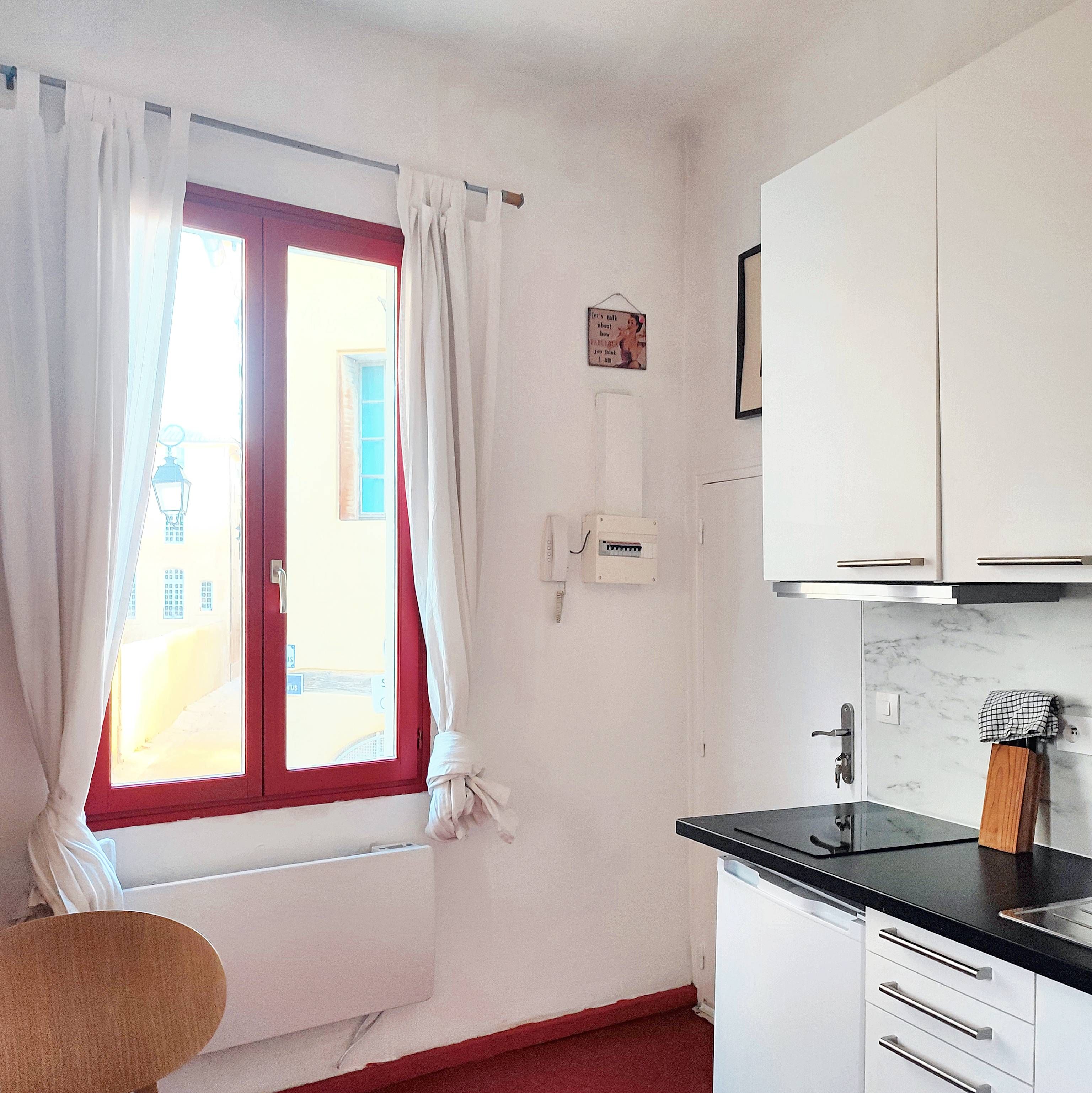 Location Precheurs Studios (loyer tout inclus)