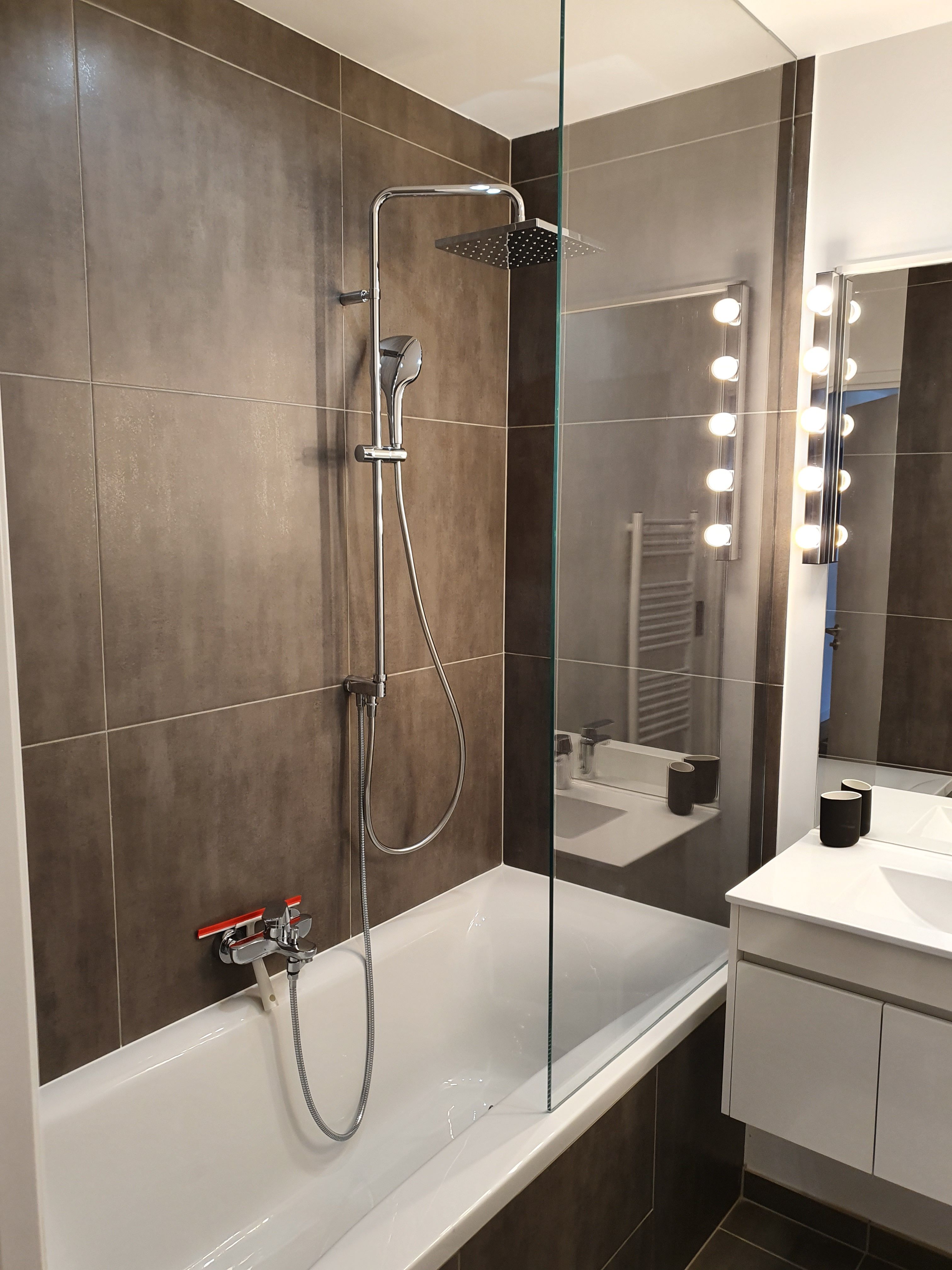 Location Chambre a louer daans appartement en COLOCATION (loyer tout inclus)