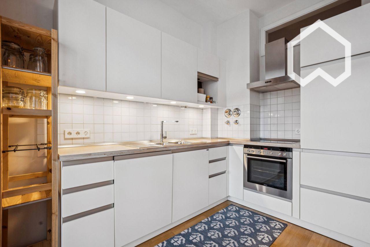 Light-Filled City Home