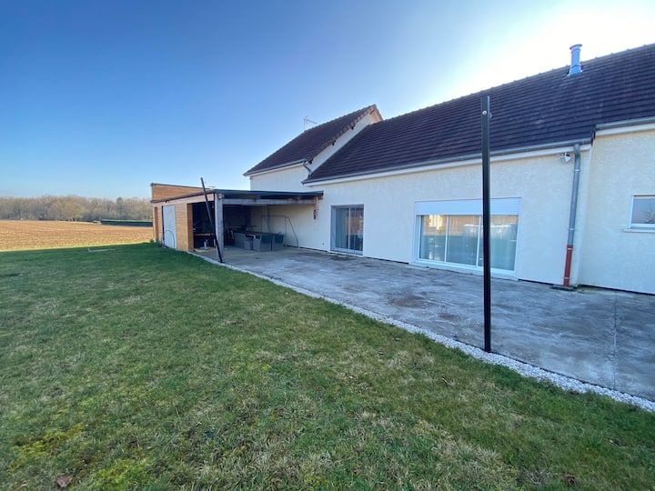 Location Grande maison au calme (loyer tout inclus)