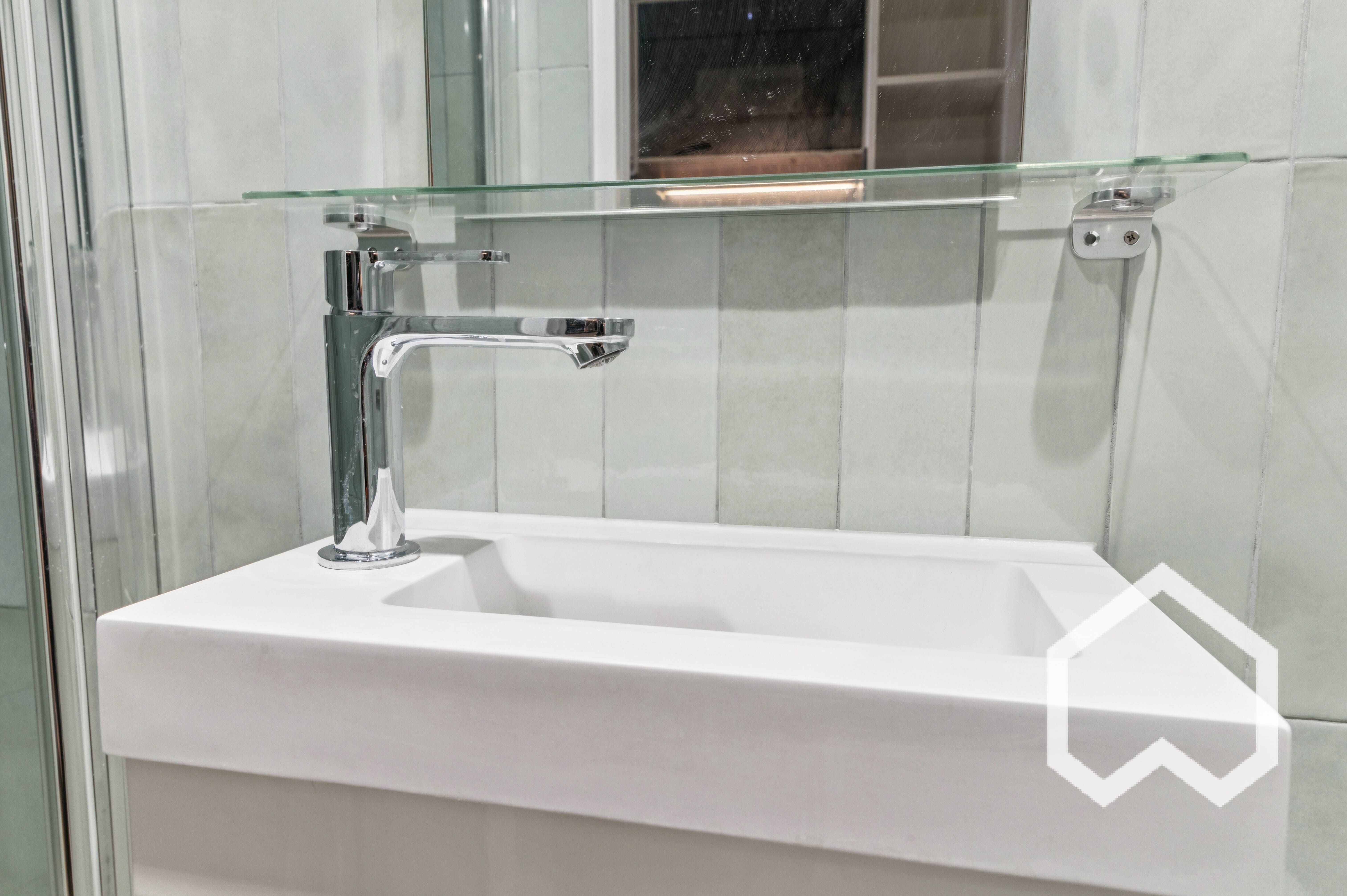 Location Studio 12m² - Quartier Latin - Odéon (loyer tout inclus)