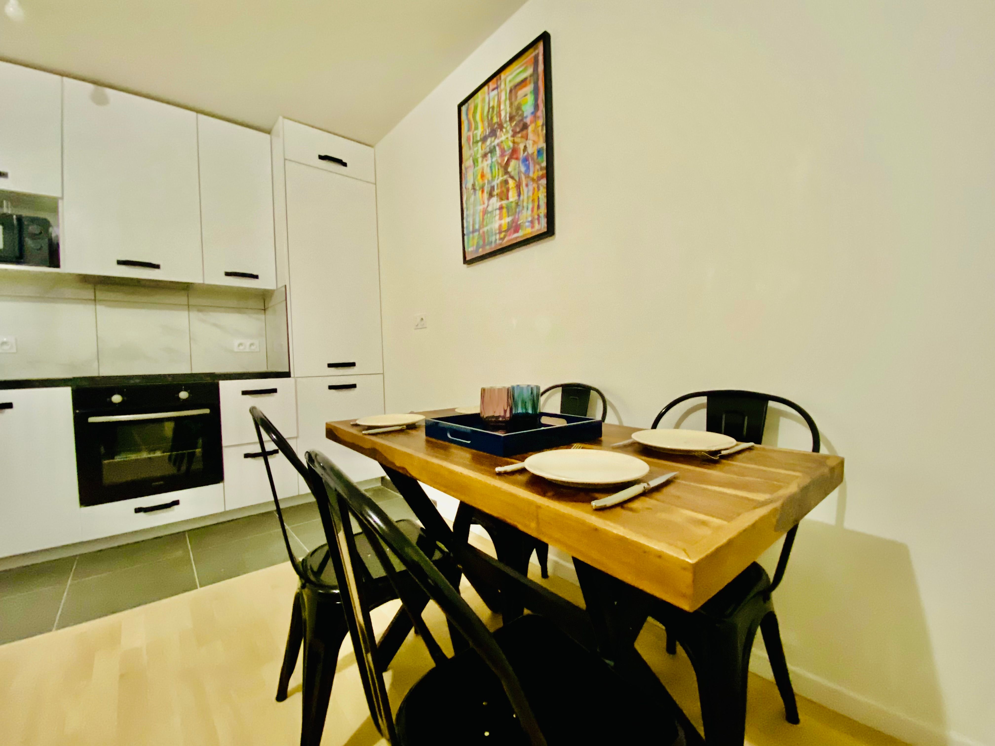 Location Appartement haut standing 5 min du métro (loyer tout inclus)
