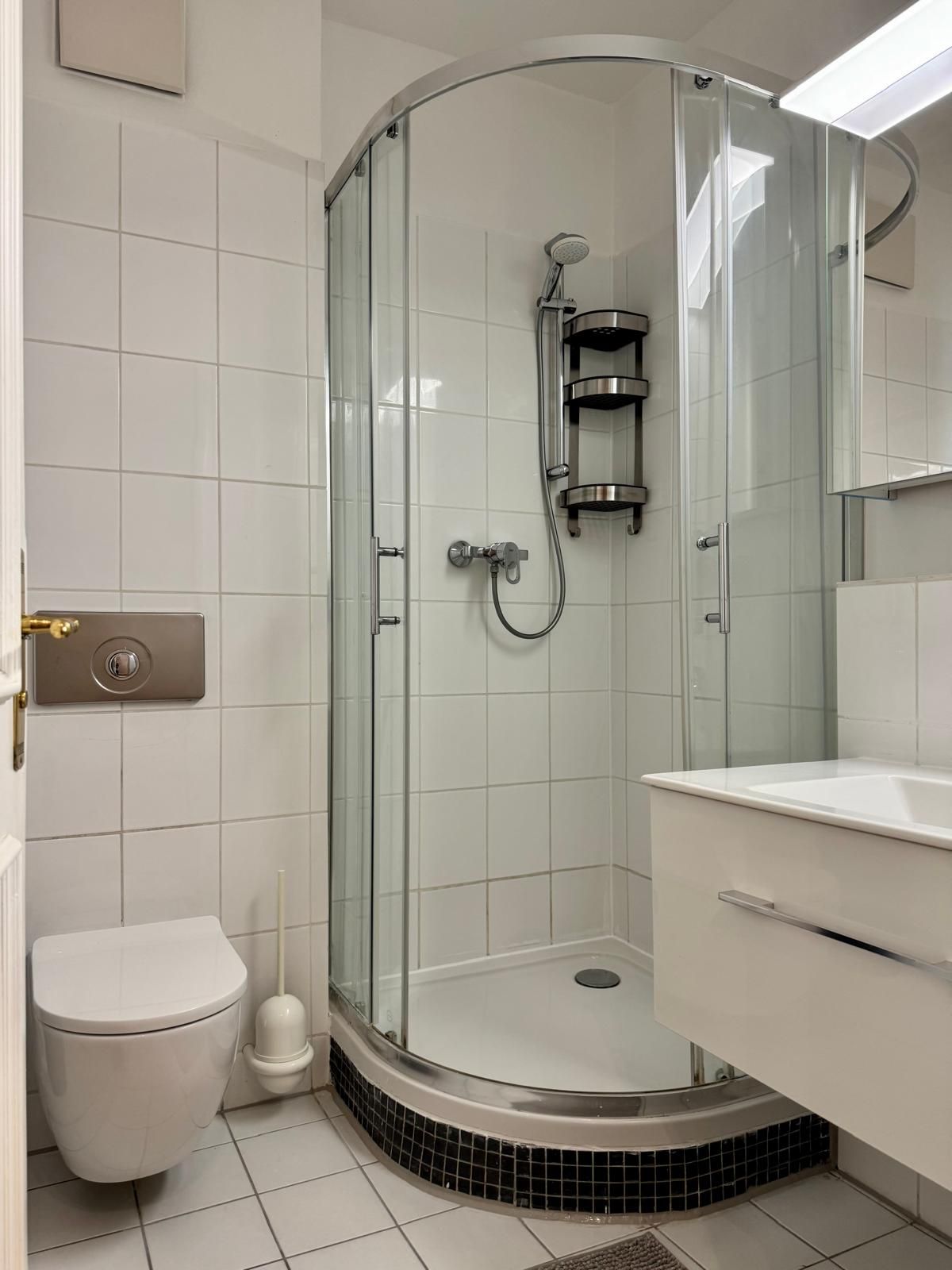 2-room flat, with a balcony in Florakiez