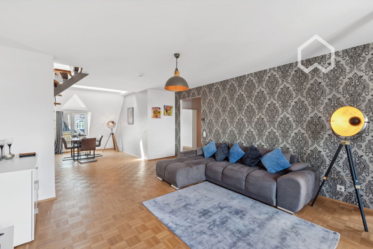 Gorgeous, neat masonette, 2 Bed, 2 Bathrooms.