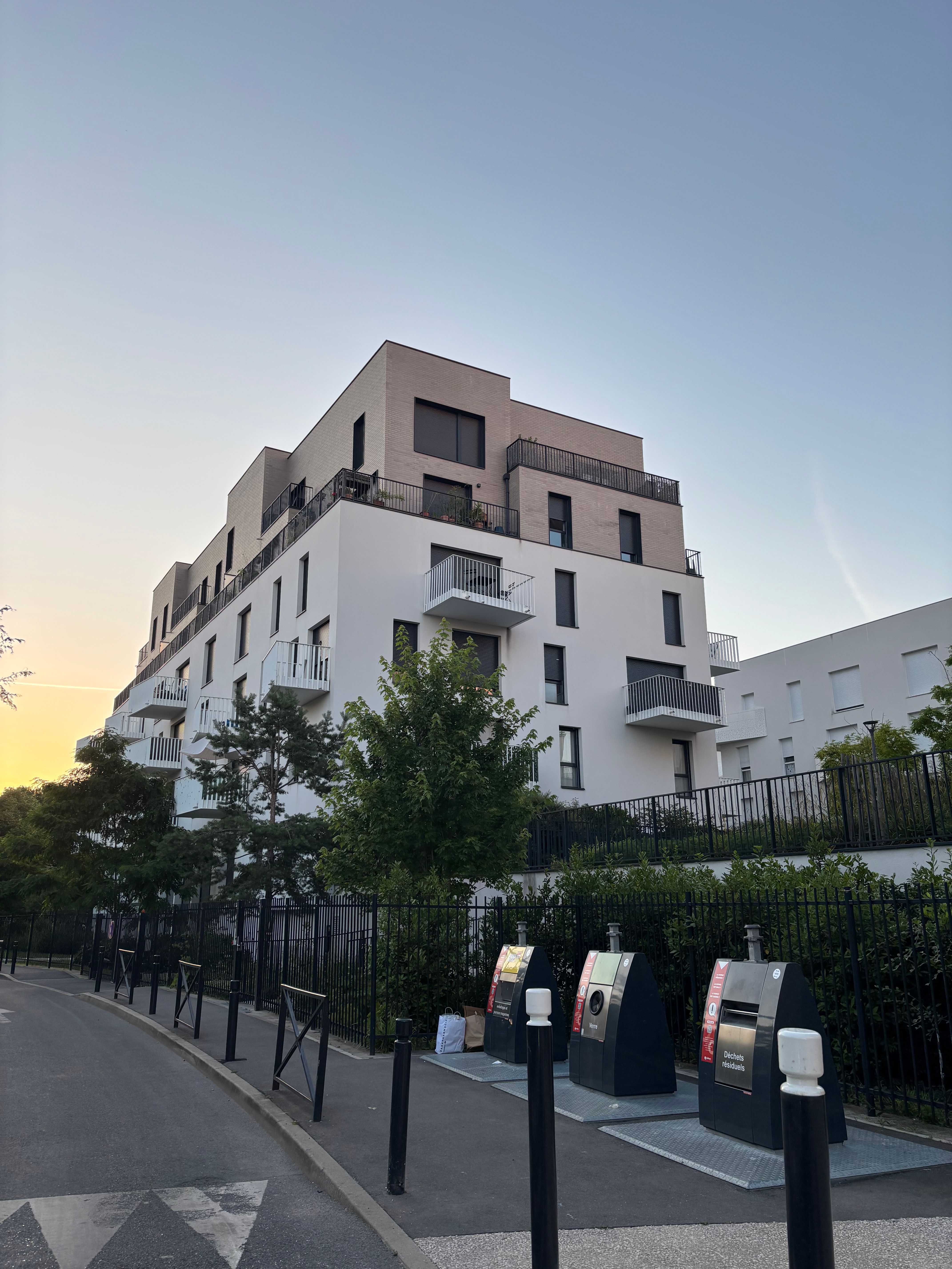 Location meublée appartement 2 pièces 43,70 m² Alfortville (94140) 1.400 € (loyer tout inclus) Alfortville