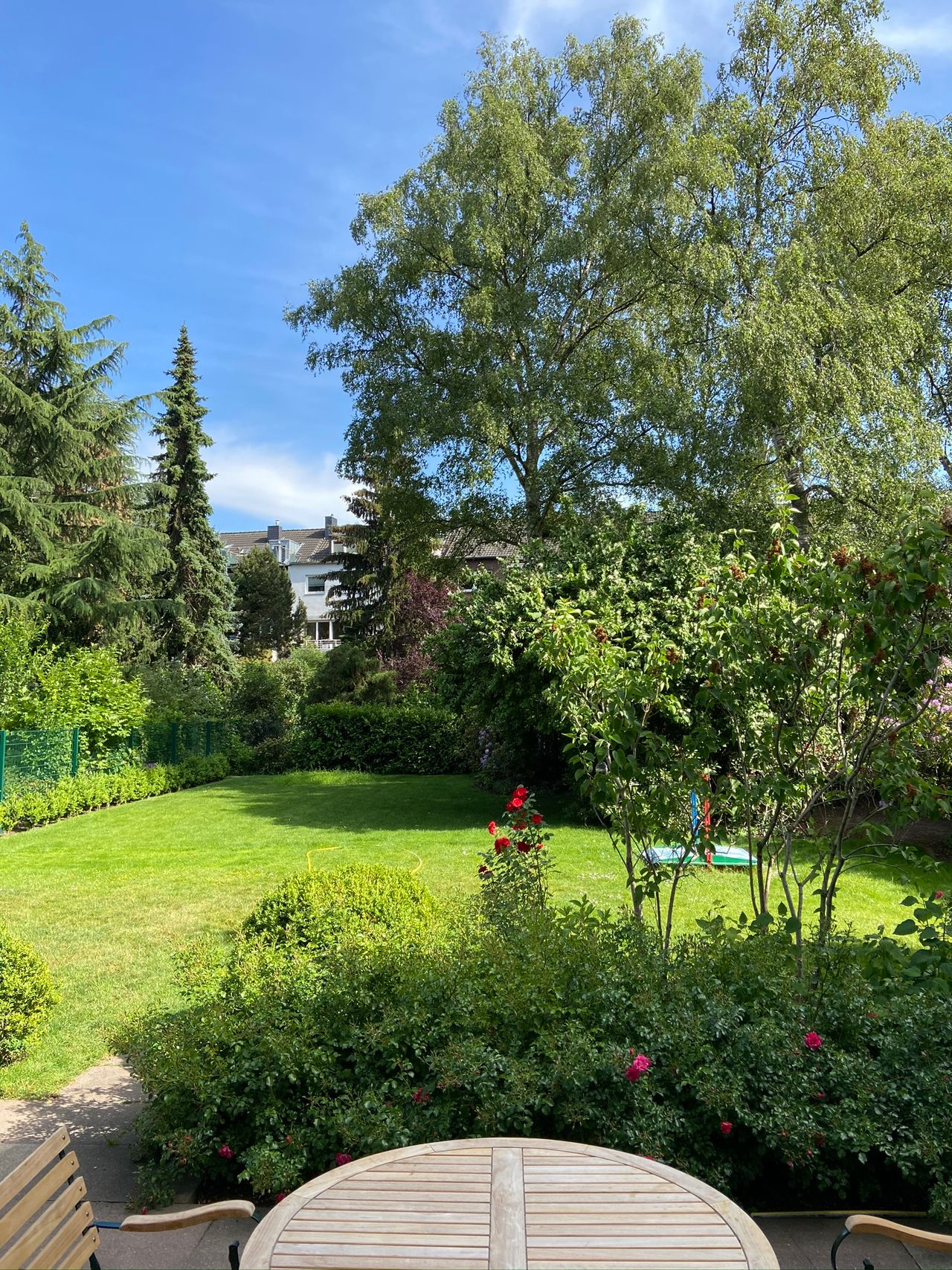 Prime Location in Düsseltal: Well-Equipped New Apartment