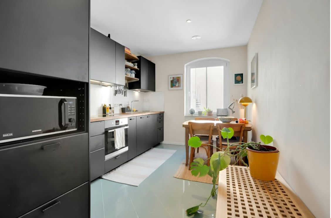 Sunny Designer 1-Bedroom with Balcony at Helmholtzkiez