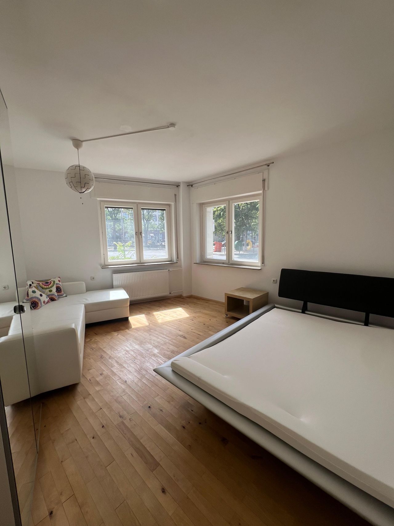 Machelle zentral frisch renovierte 2Zimmer Wohnung