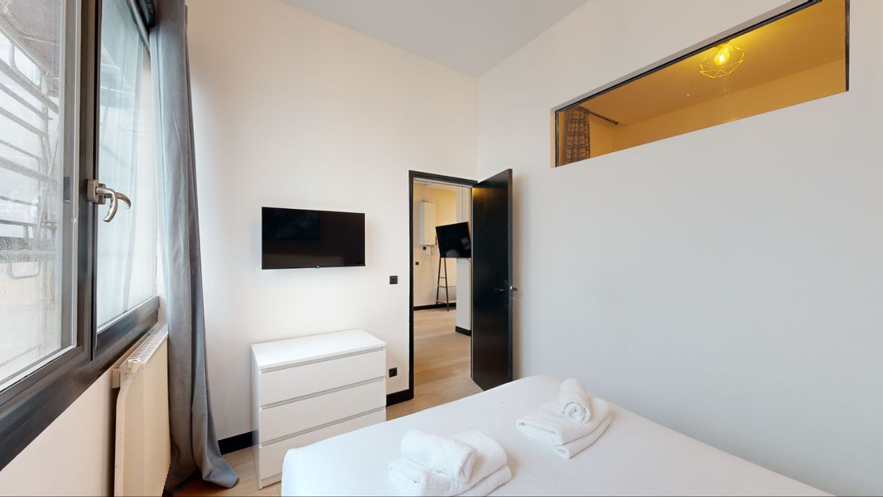 Location Appartement rue Claude Decaen, Paris (loyer tout inclus)