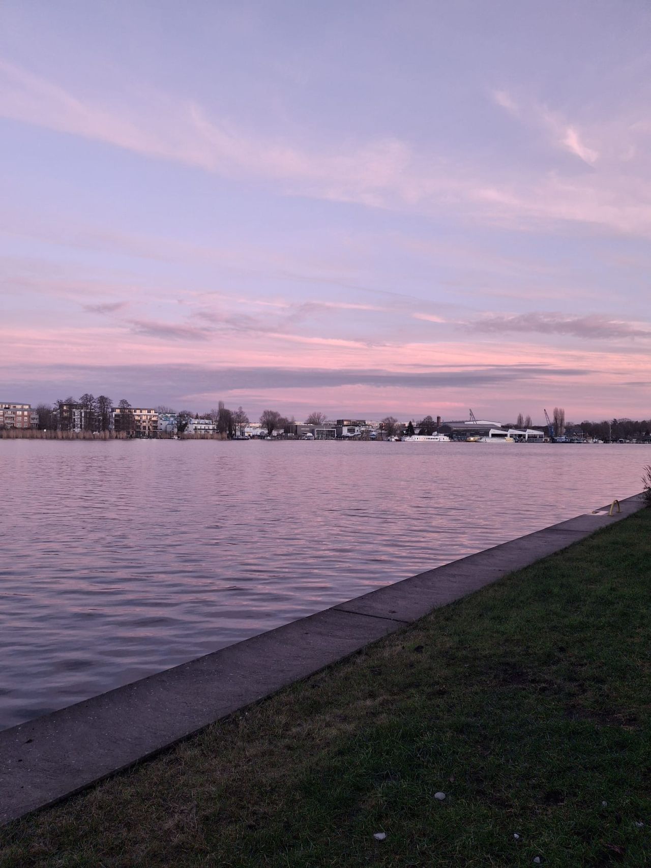 Wonderful sunny new flat by the river and forest