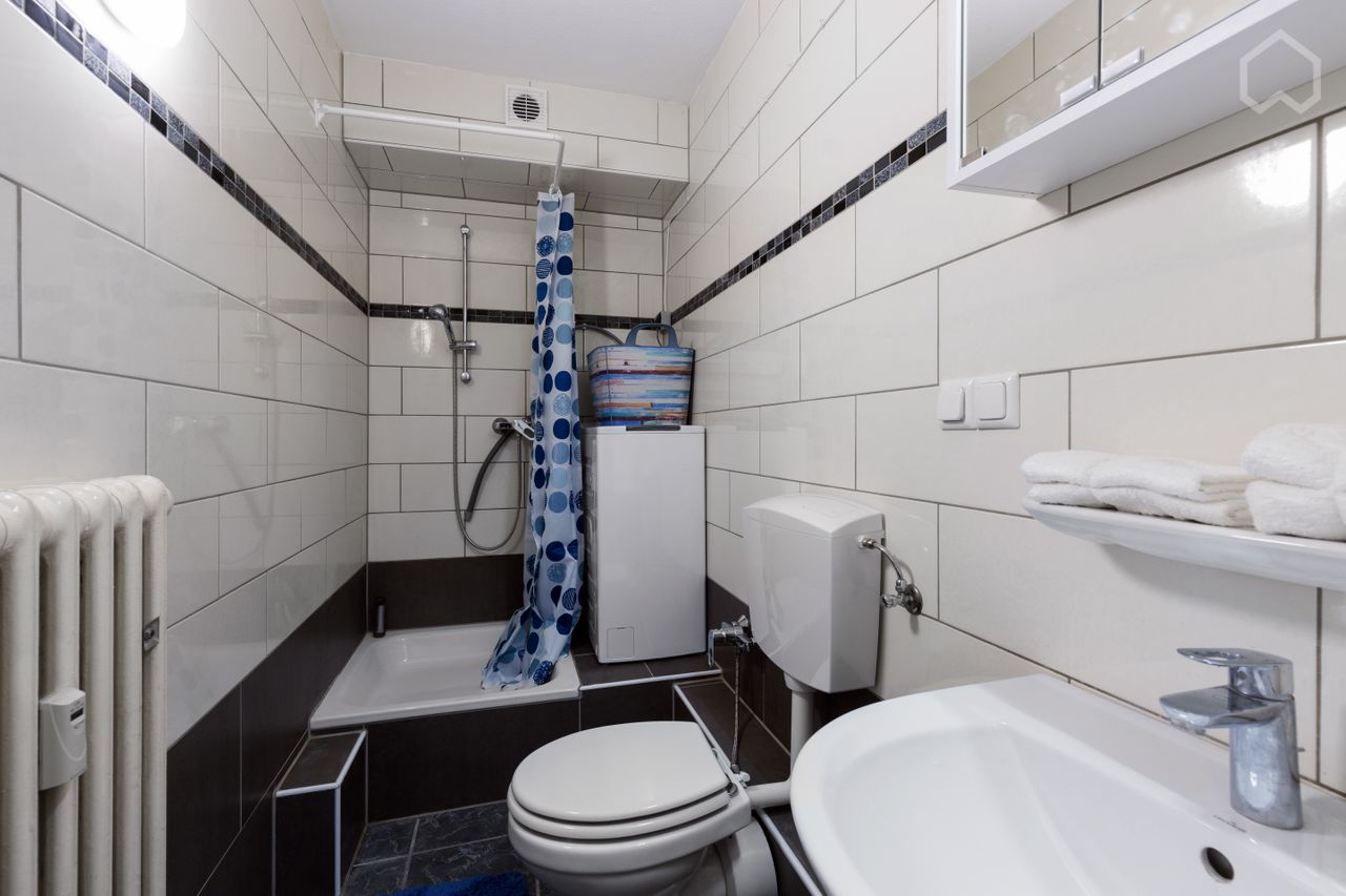 Awesome and great home located in Köln with balcony