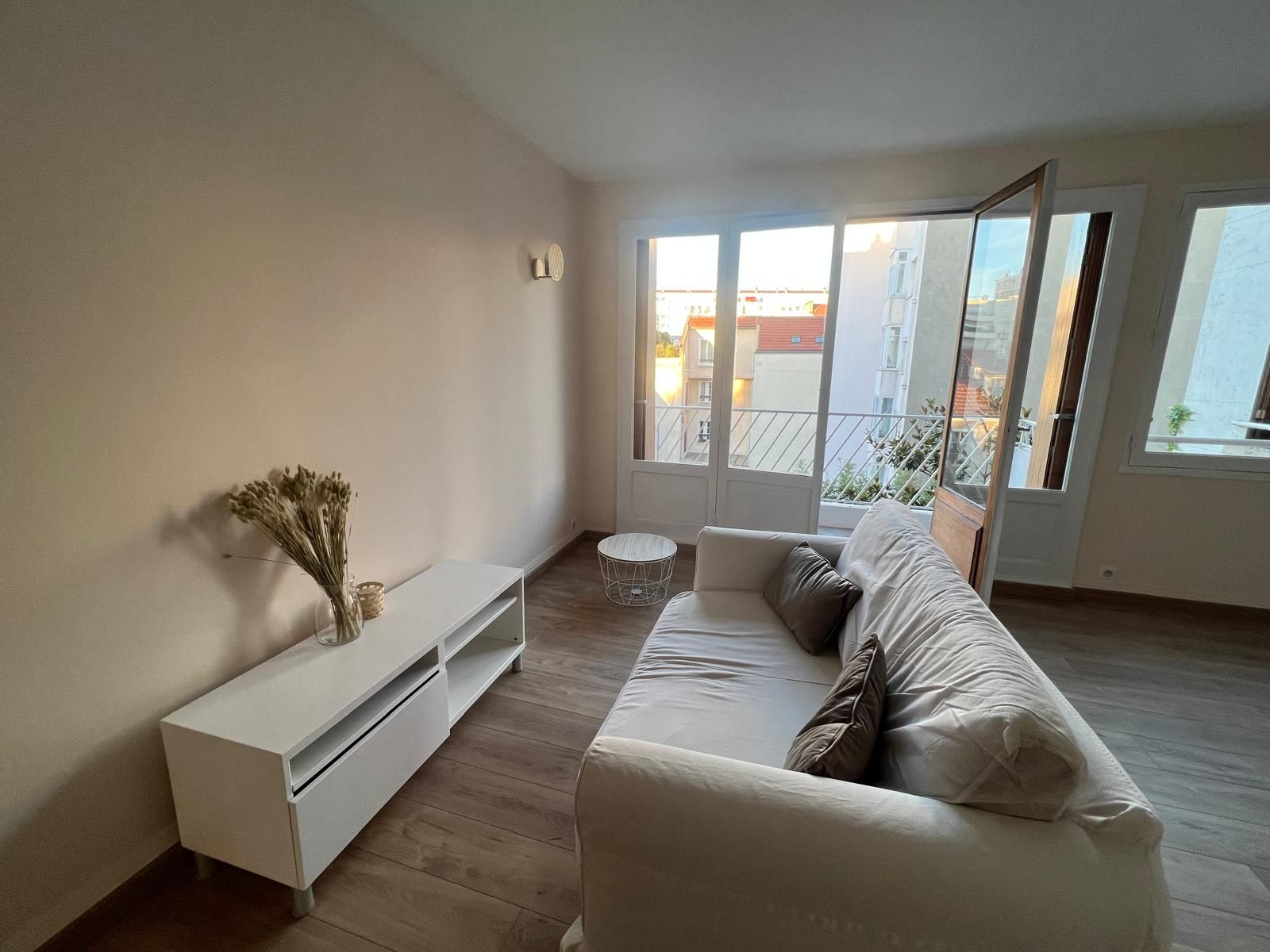 Superbe Appartement T2 rénové dans une copropriété calme (loyer tout inclus) Boulogne-Billancourt