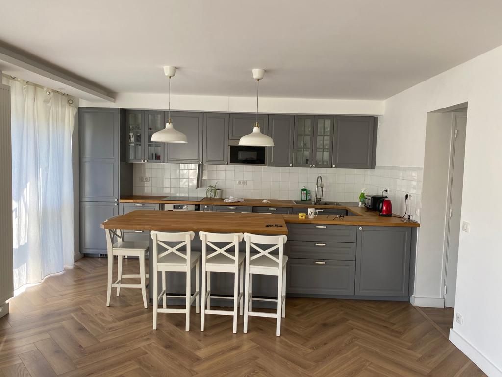 Grand appartement familial à 2 minutes à pied du RER A (loyer tout inclus) Chatou