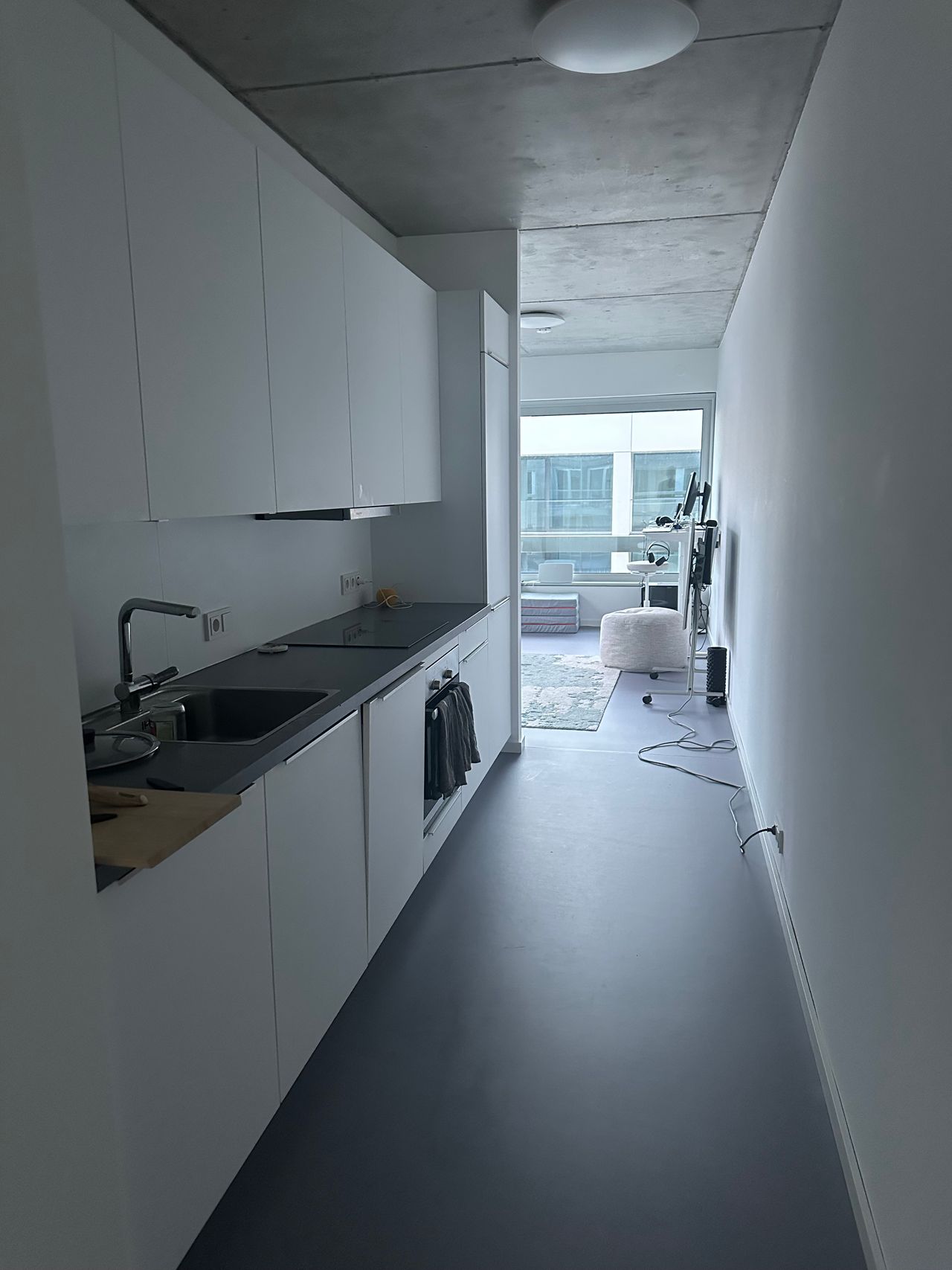 Moderne High-End-Wohnung in der Nähe des Hauptbahnhofs (unlimited contract possible!)