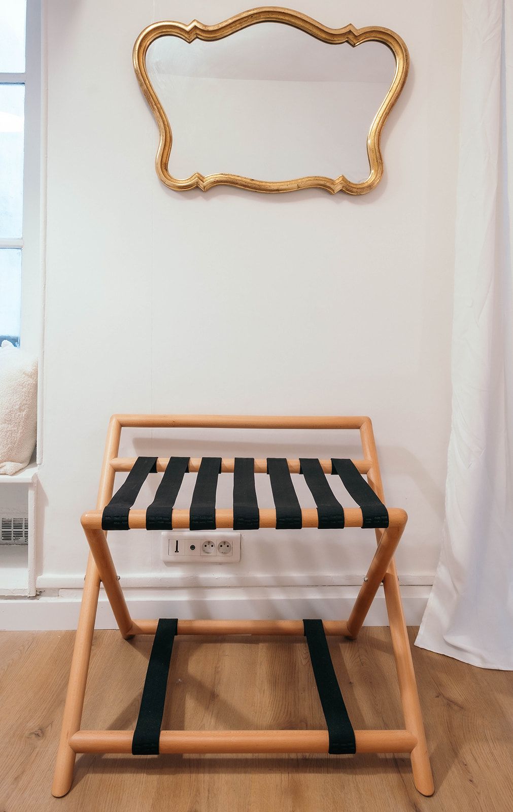 Location ✨ Studio rénové haut de gamme – Oberkampf – Calme absolu sur cour (loyer tout in
