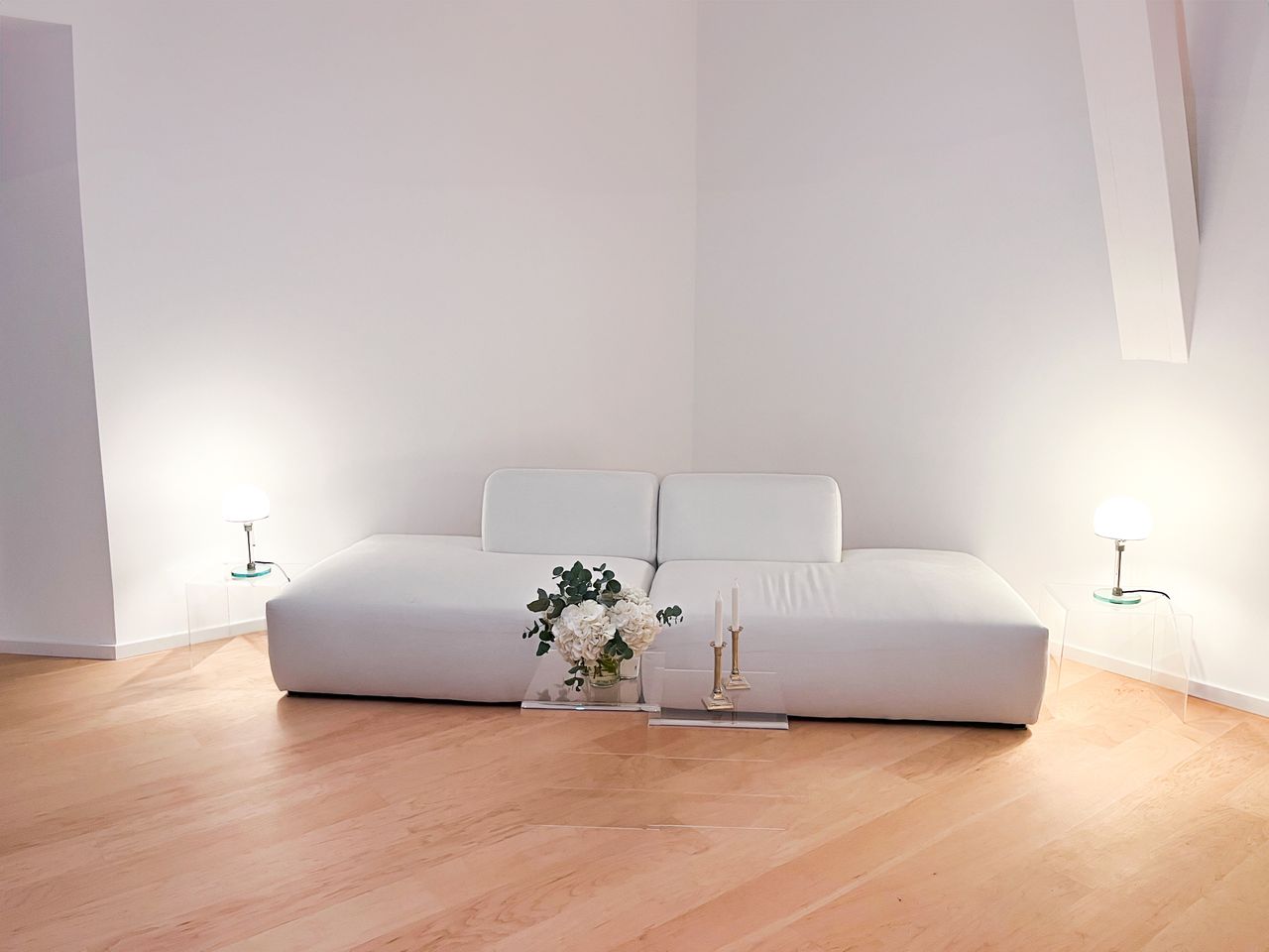 Elegant maisonette apartment with a view of the Rhine – stylish living in Düsseldorf-Kaiserswerth