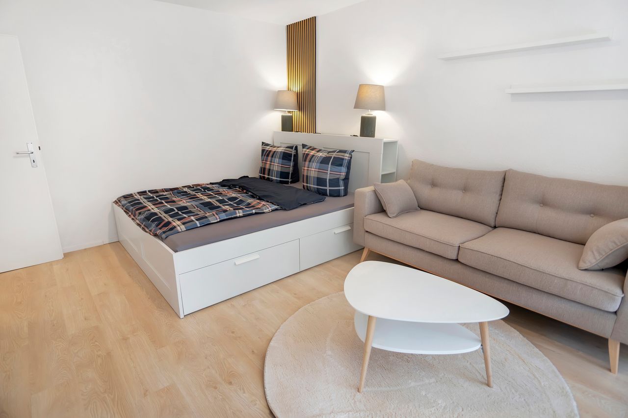 Gorgeous, freshly renovated home in the heart of Düsseldorf