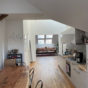 Bright top-floor penthouse in Prenzlauer Berg, ideal for families in Prenzlauer Berg