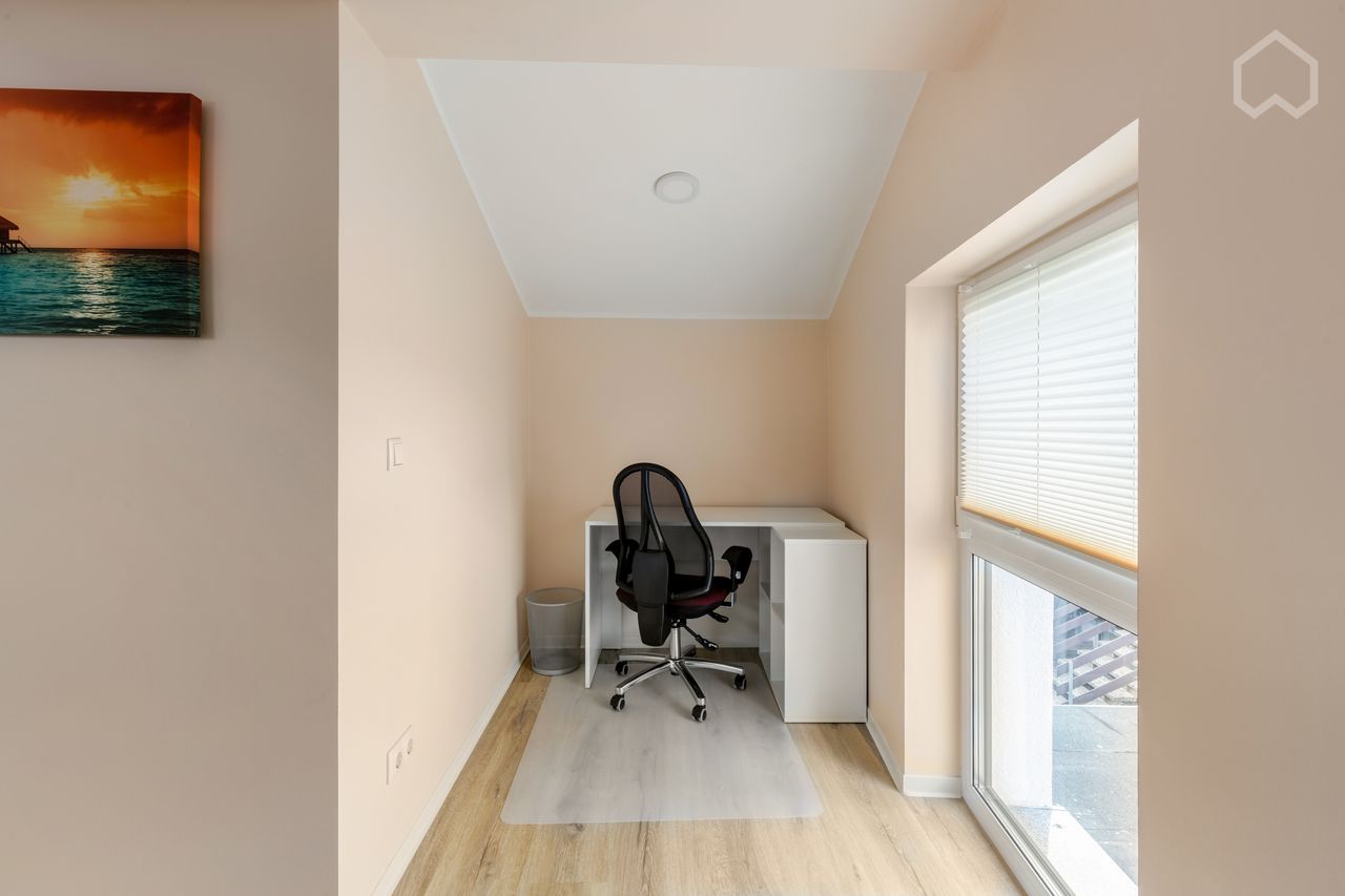 Bright, modern apartment with high quality kitchen and balcony in Aachen
