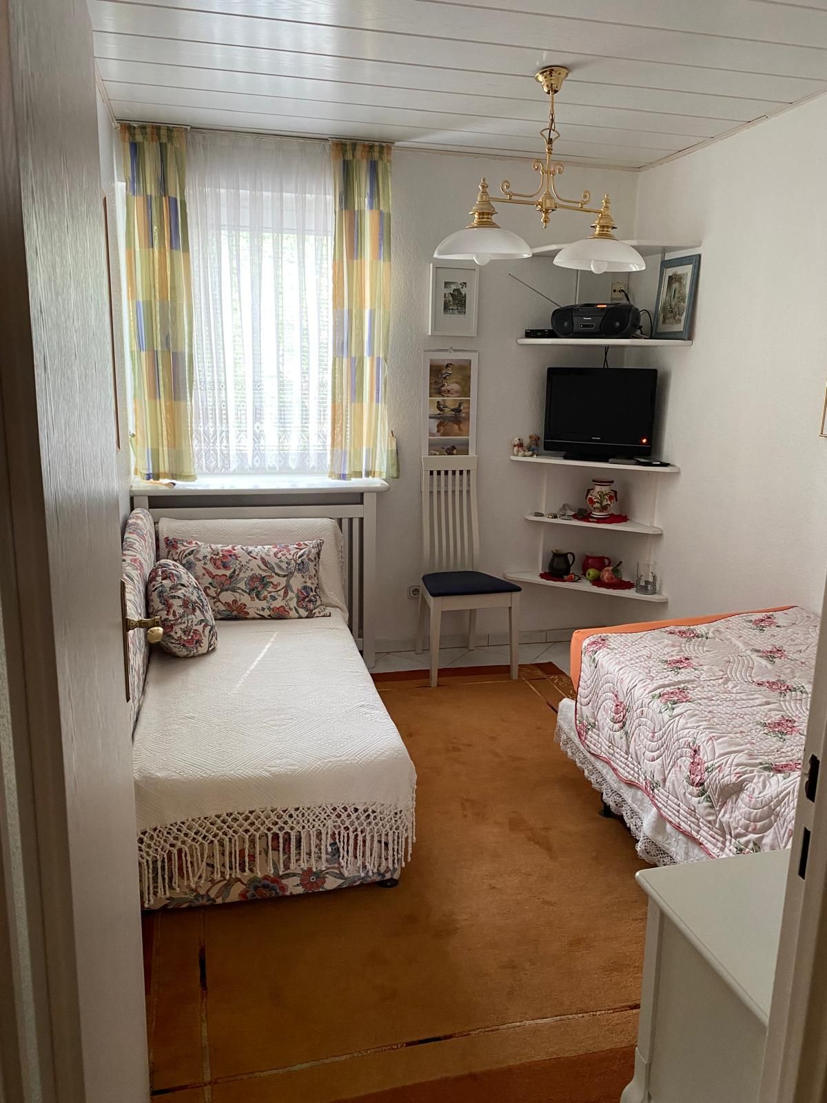 Cozy Flat in Ideal Location, Berlin (Löwensteinring 29, 12353)
