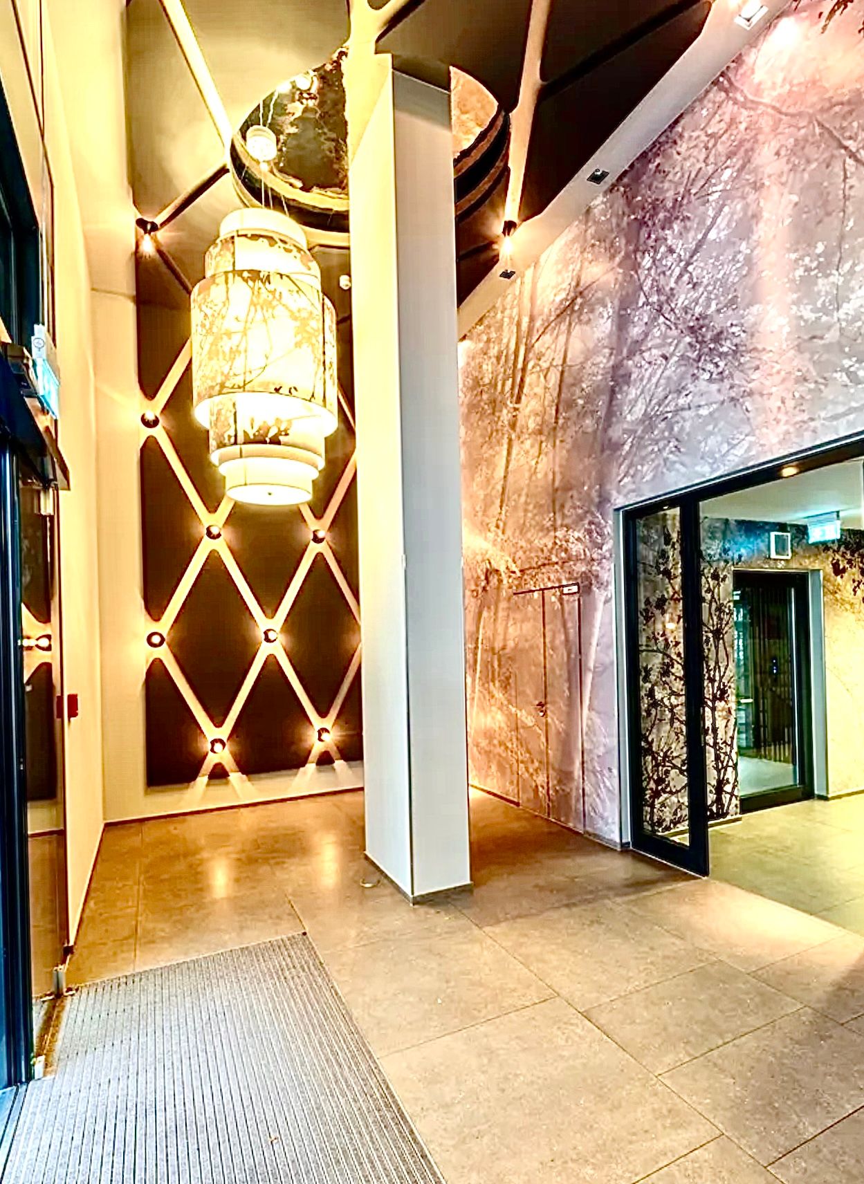 Le Grand Düsseldorf – Luxury Apartment with Concierge, Sauna & Balcony in a Premium Complex