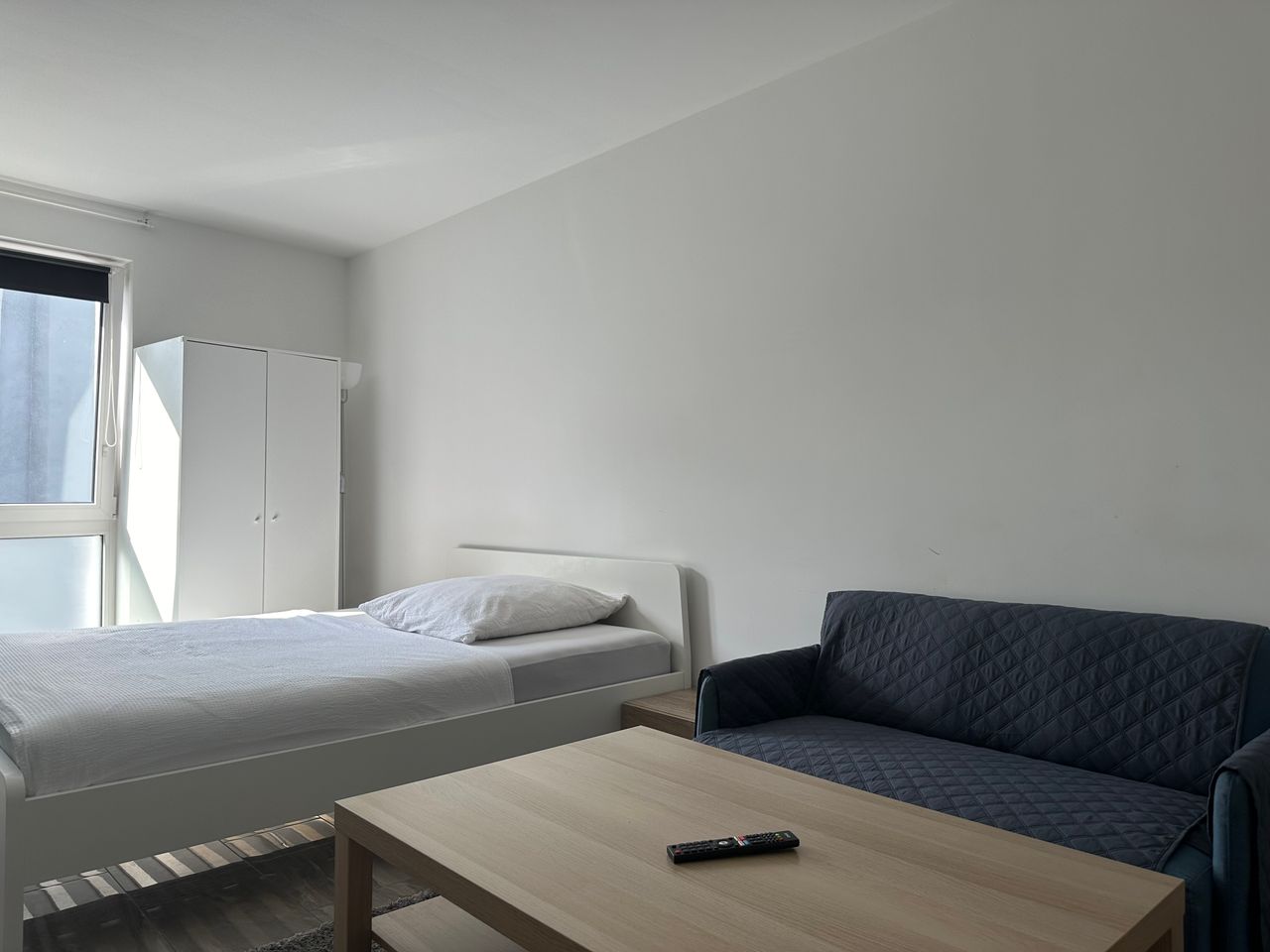 31m² - 200M COLOGNE STATION - CENTRAL - FULL SERVICED - KITCHEN - BATH - WASHING MACHINE - HIGHSPEED-WIFI