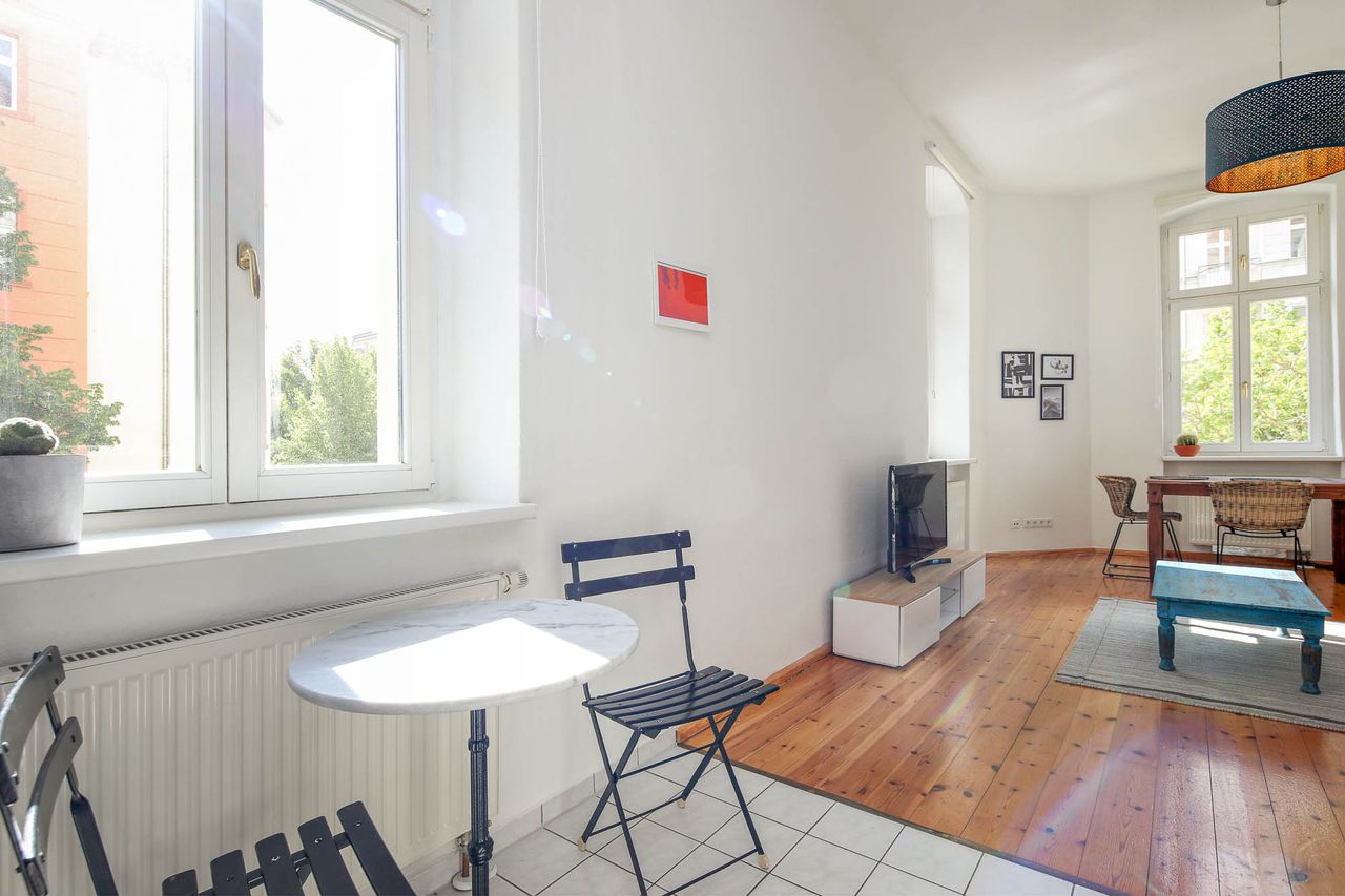 Sunny and quiet apartment in the southern part of Pankow