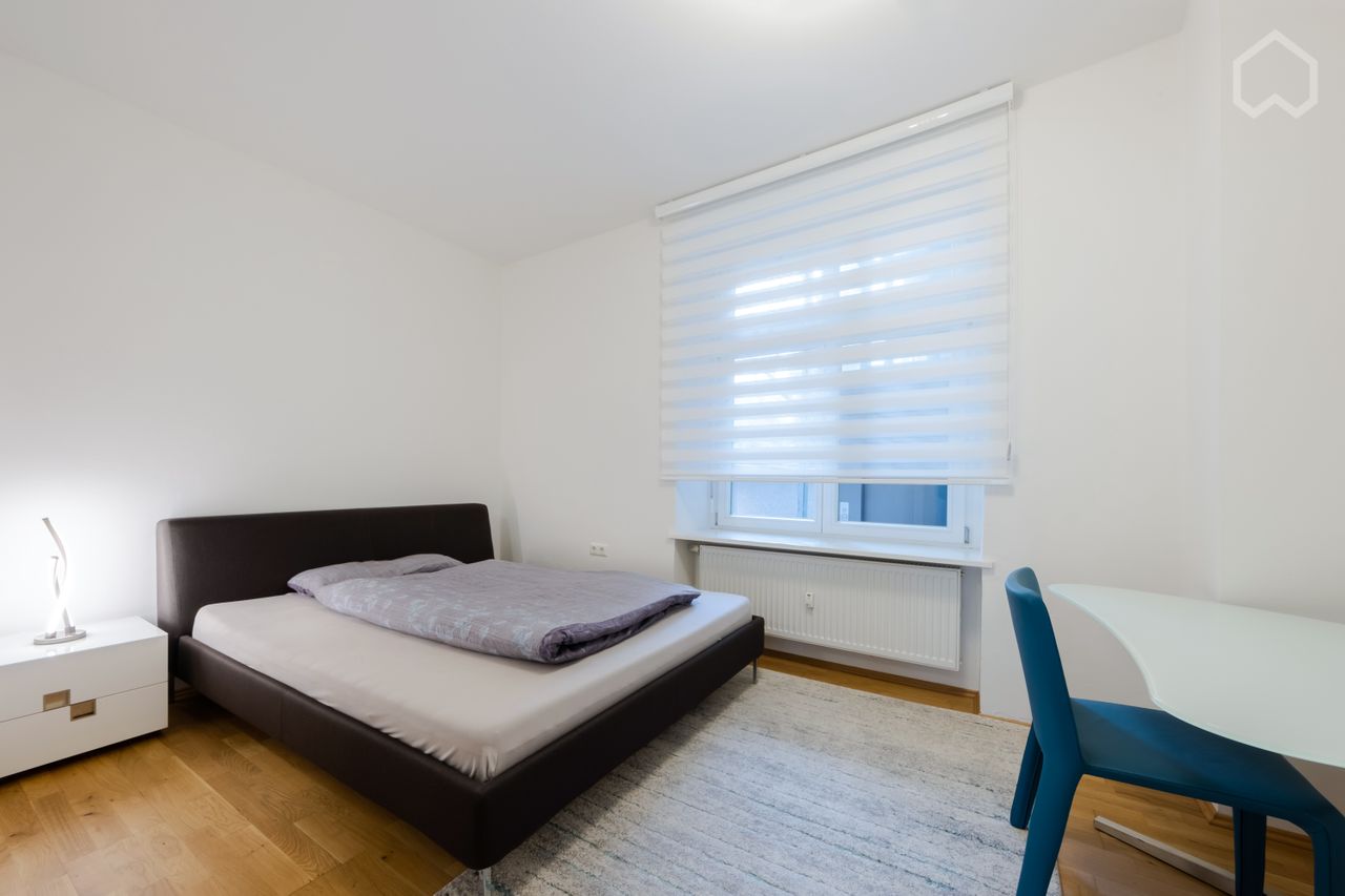 Beautiful 2-Room flat in München (very central)