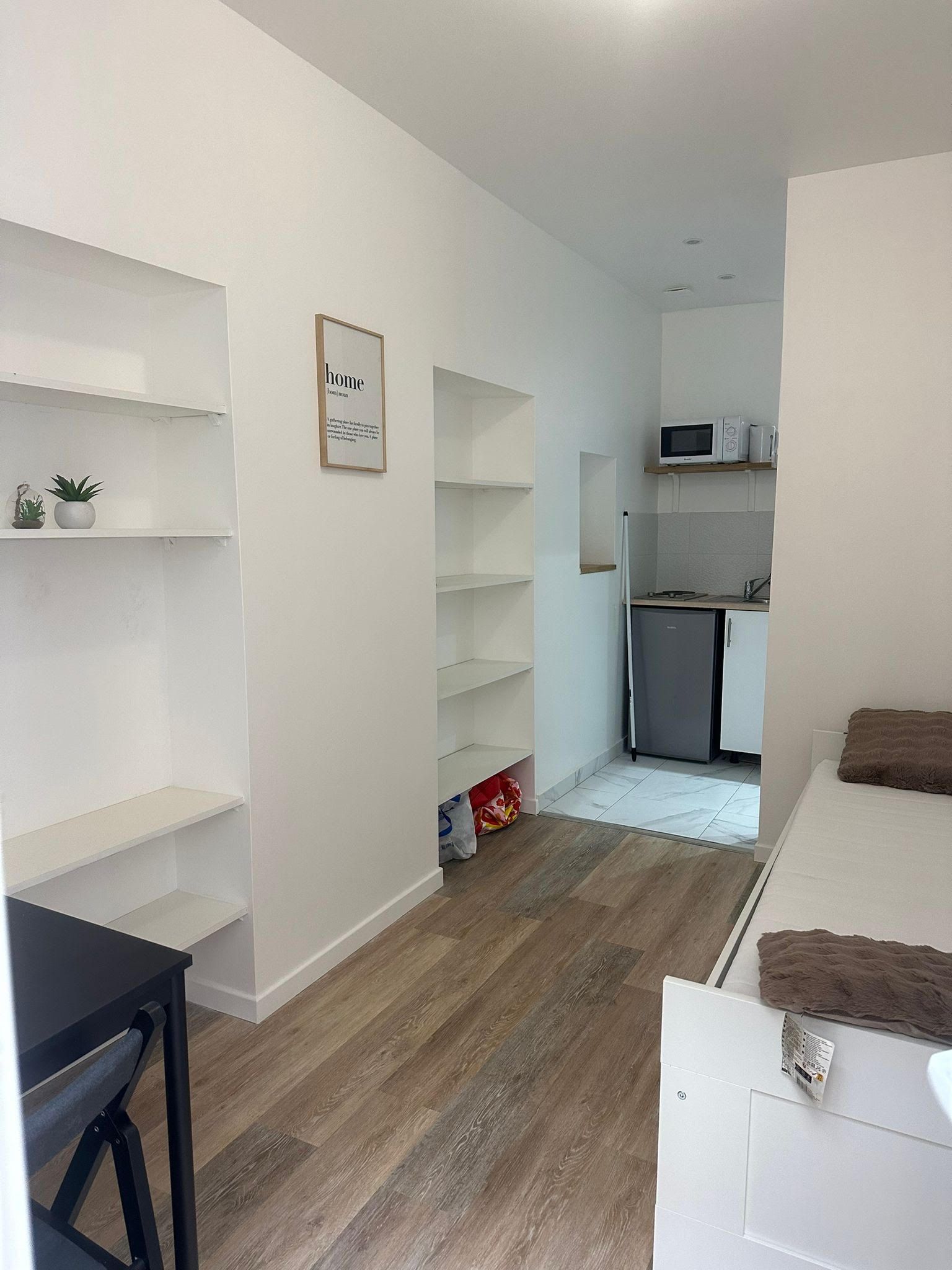 À louer à Neuilly-sur-Seine, charmant appartement de 13m² (loyer tout inclus) Neuilly-sur-Seine