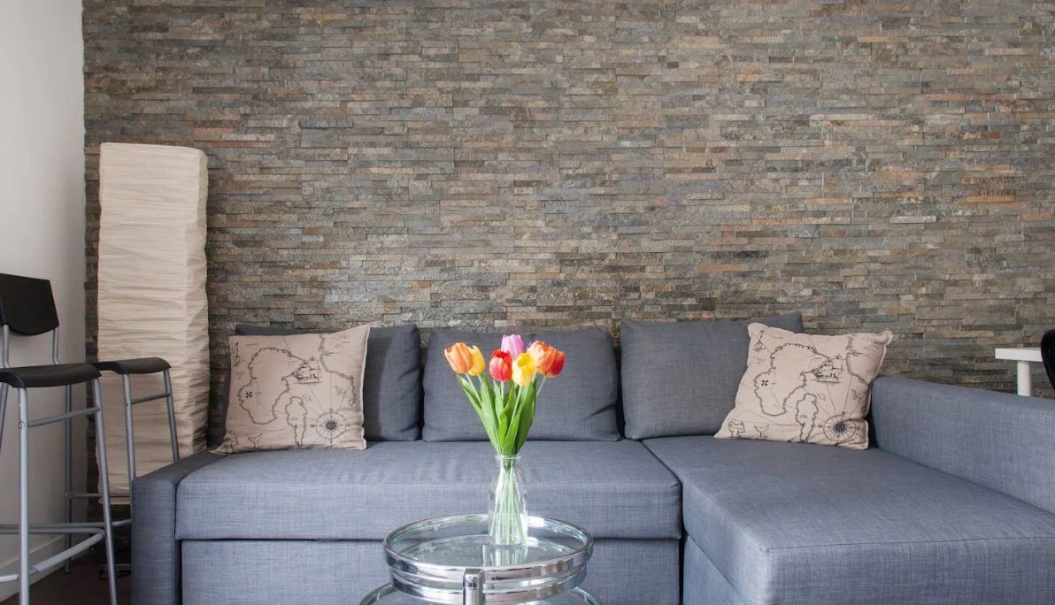 Location Joli studio (loyer tout inclus)