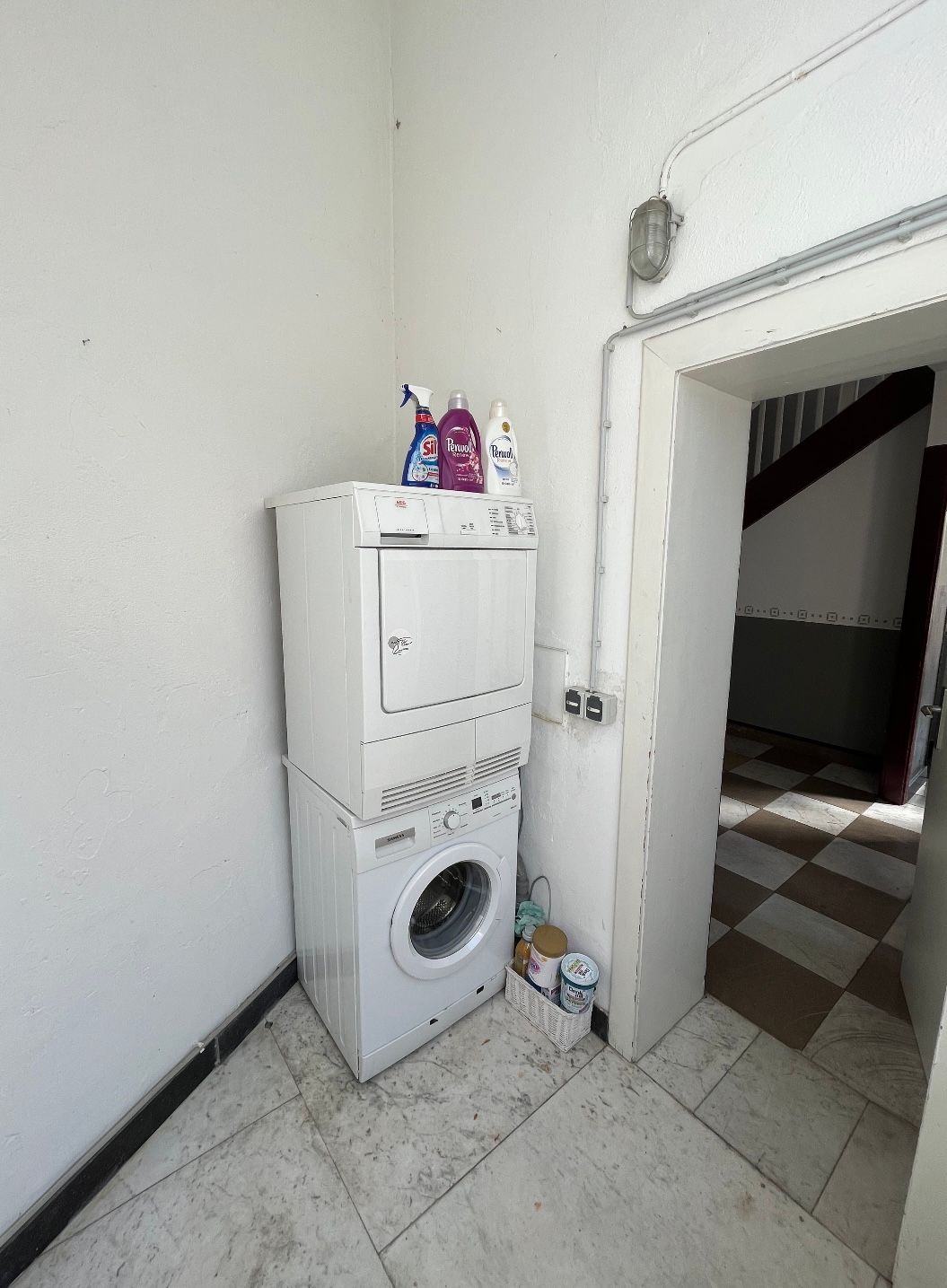 Furnished old building apartment for sublease
