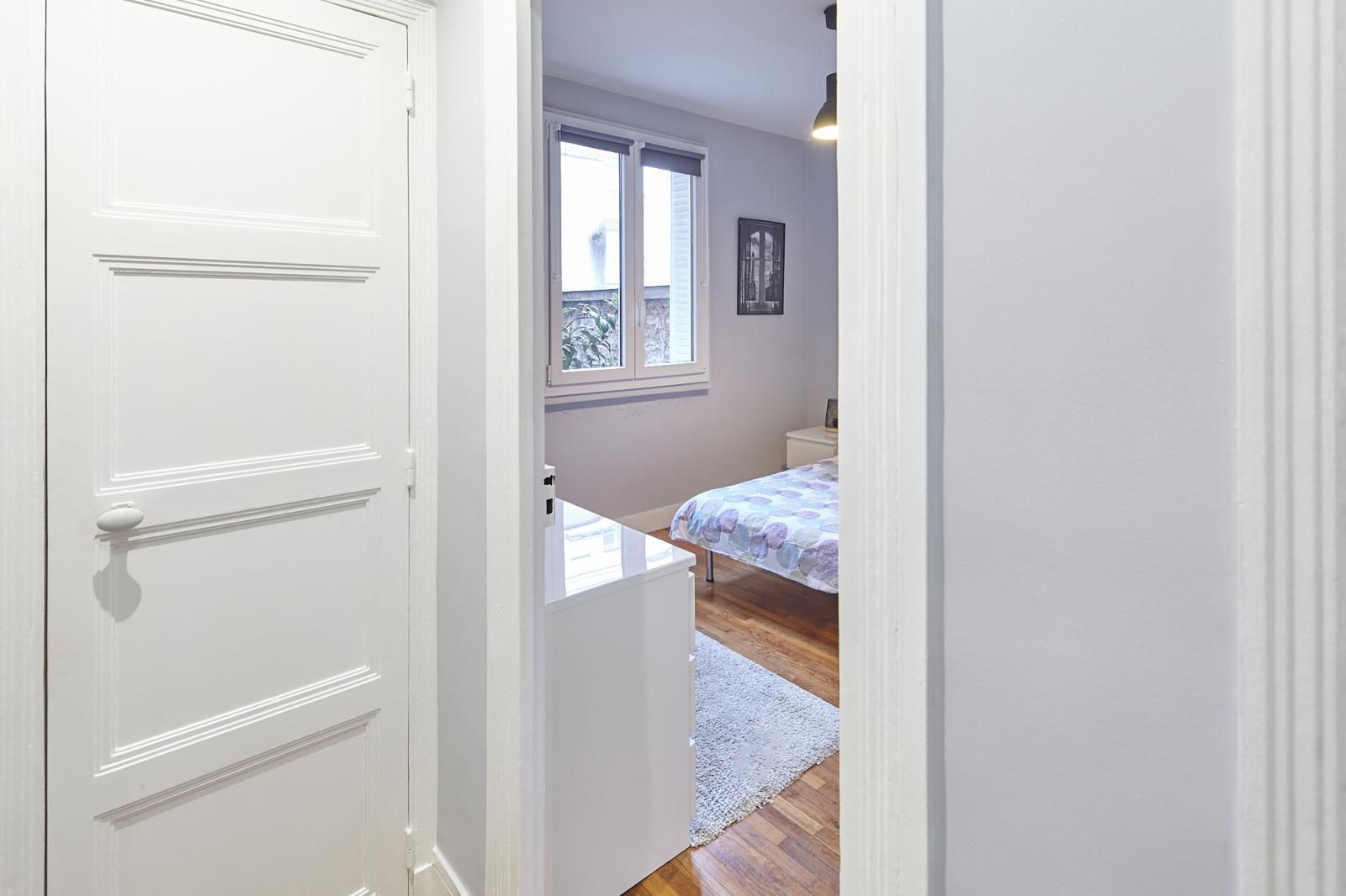 Location Petit Appartement de 27 m² à Louer en Plein Cœur de Paris (loyer tout inclus)
