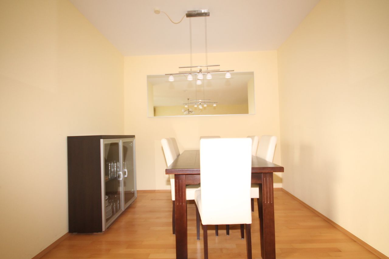 Stylish and centrally located 2 - room apartment in Frankfurt am Main