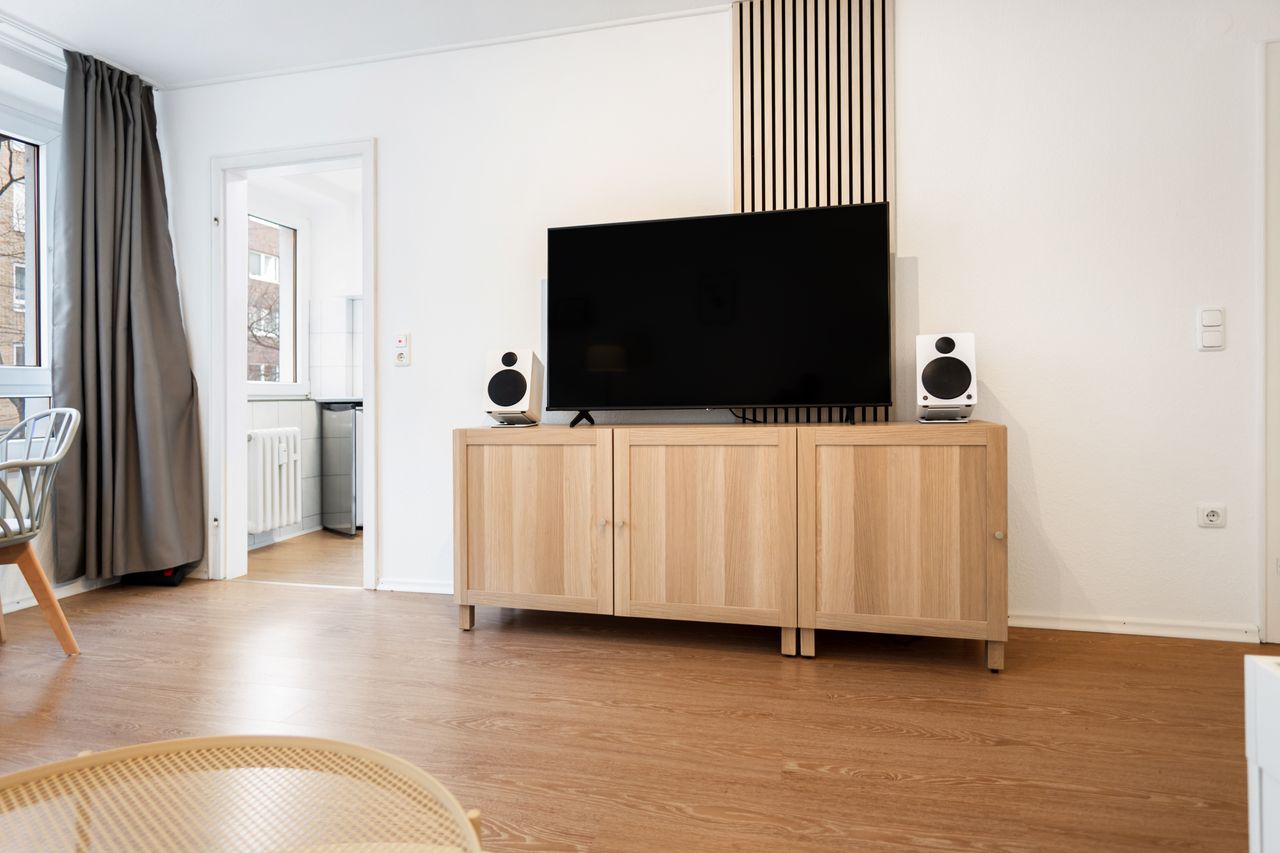 Modern and bright apartment in the heart of Düsseldorf