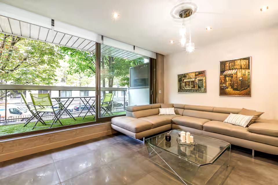 Magnifique  2P avec balcon (loyer tout inclus) Paris