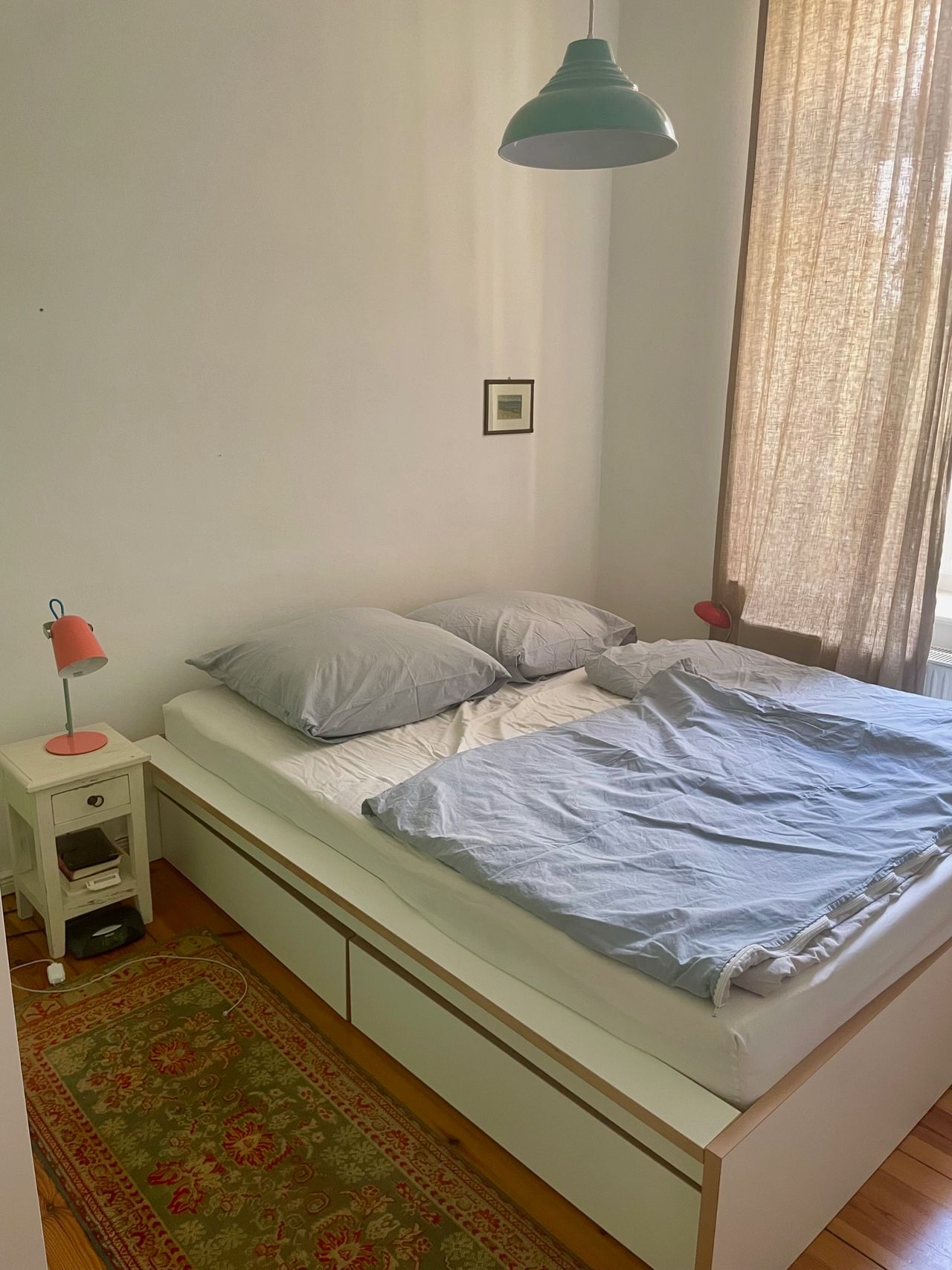 Neat & gorgeous flat in popular area