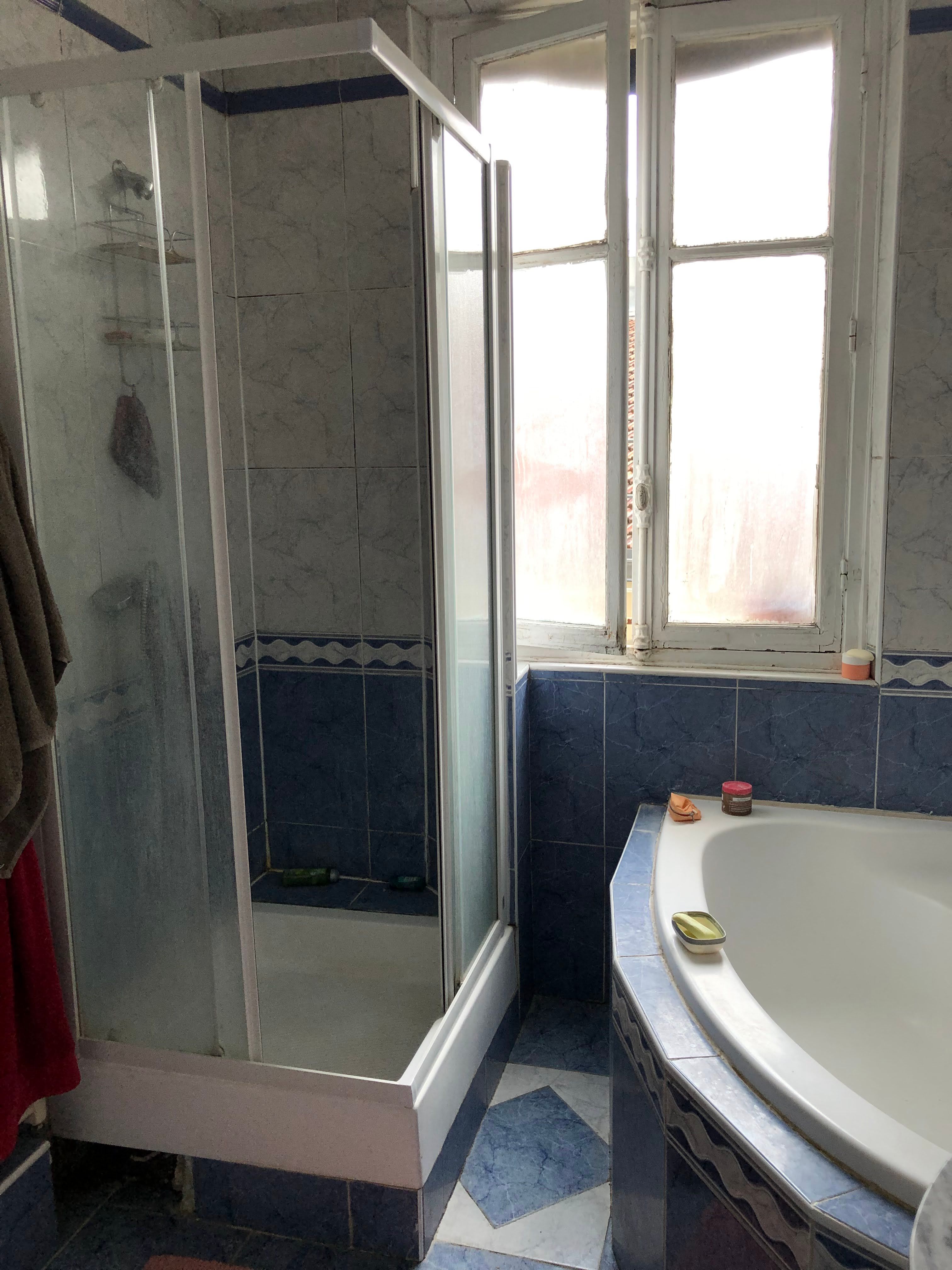 Location Spacieux appartement avec 2/3 chambres, entièrement équipé et rénové – Paris 16e