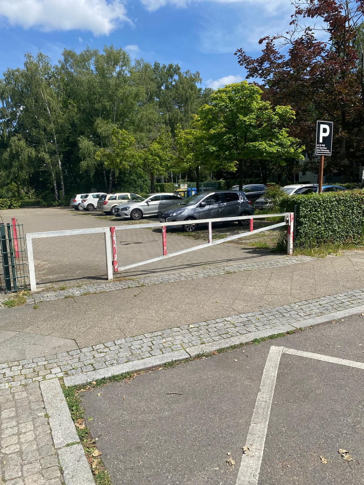 Cozy Flat in Ideal Location, Berlin (Löwensteinring 29, 12353)