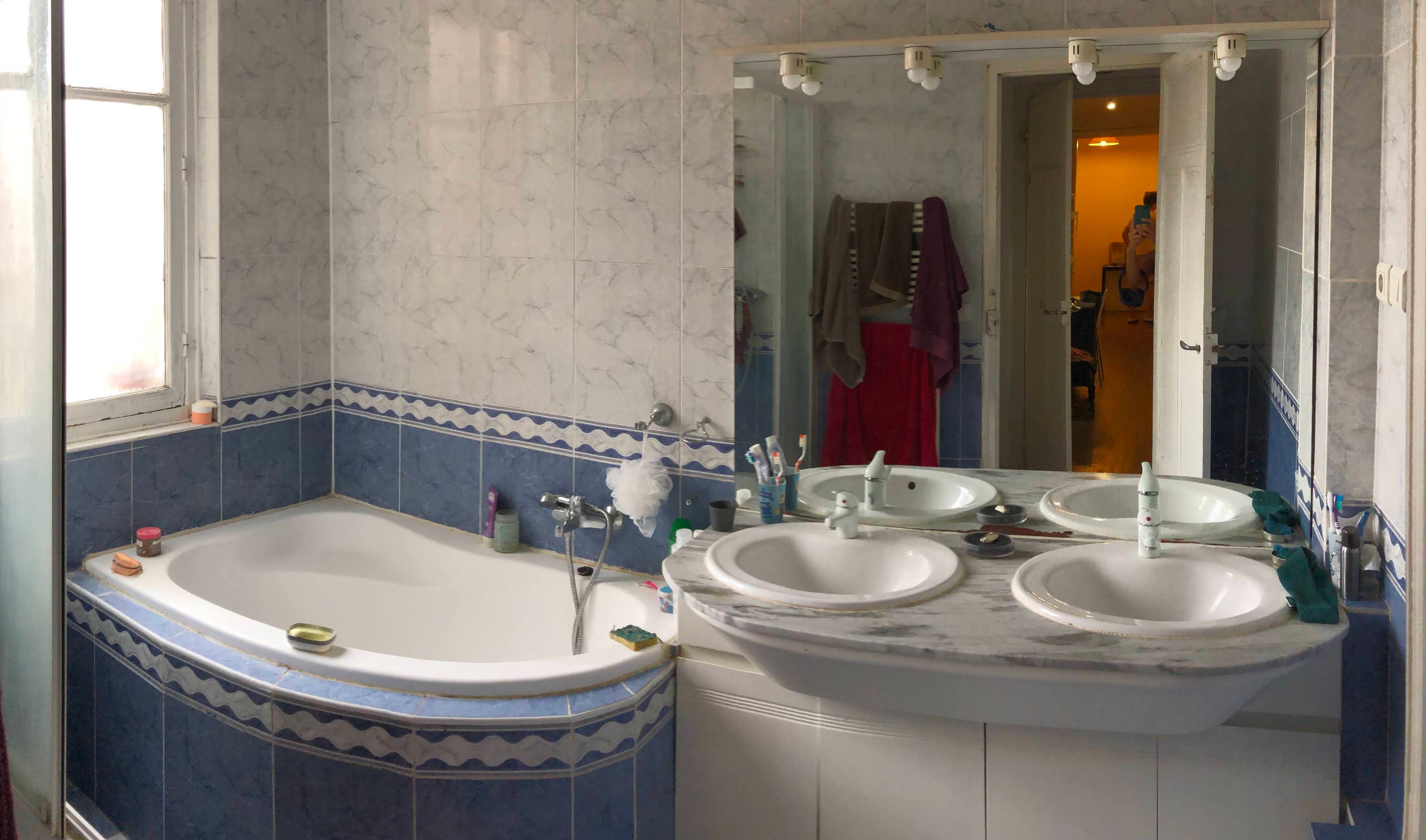 Location Spacieux appartement avec 2/3 chambres, entièrement équipé et rénové – Paris 16e