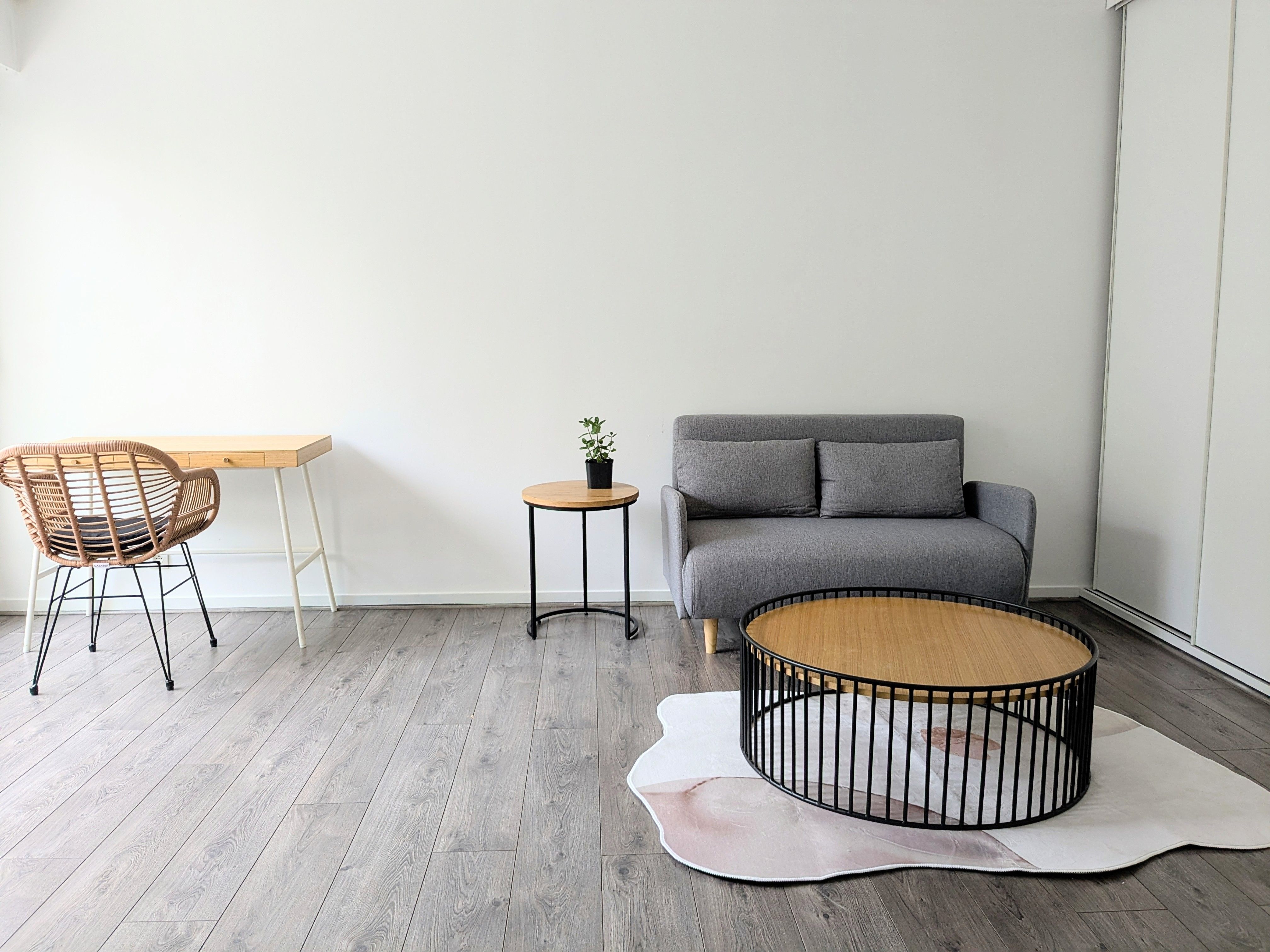 Location Location T1 bis meublé – 35m² + jardin privé – Rueil-Malmaison (loyer tout inclu