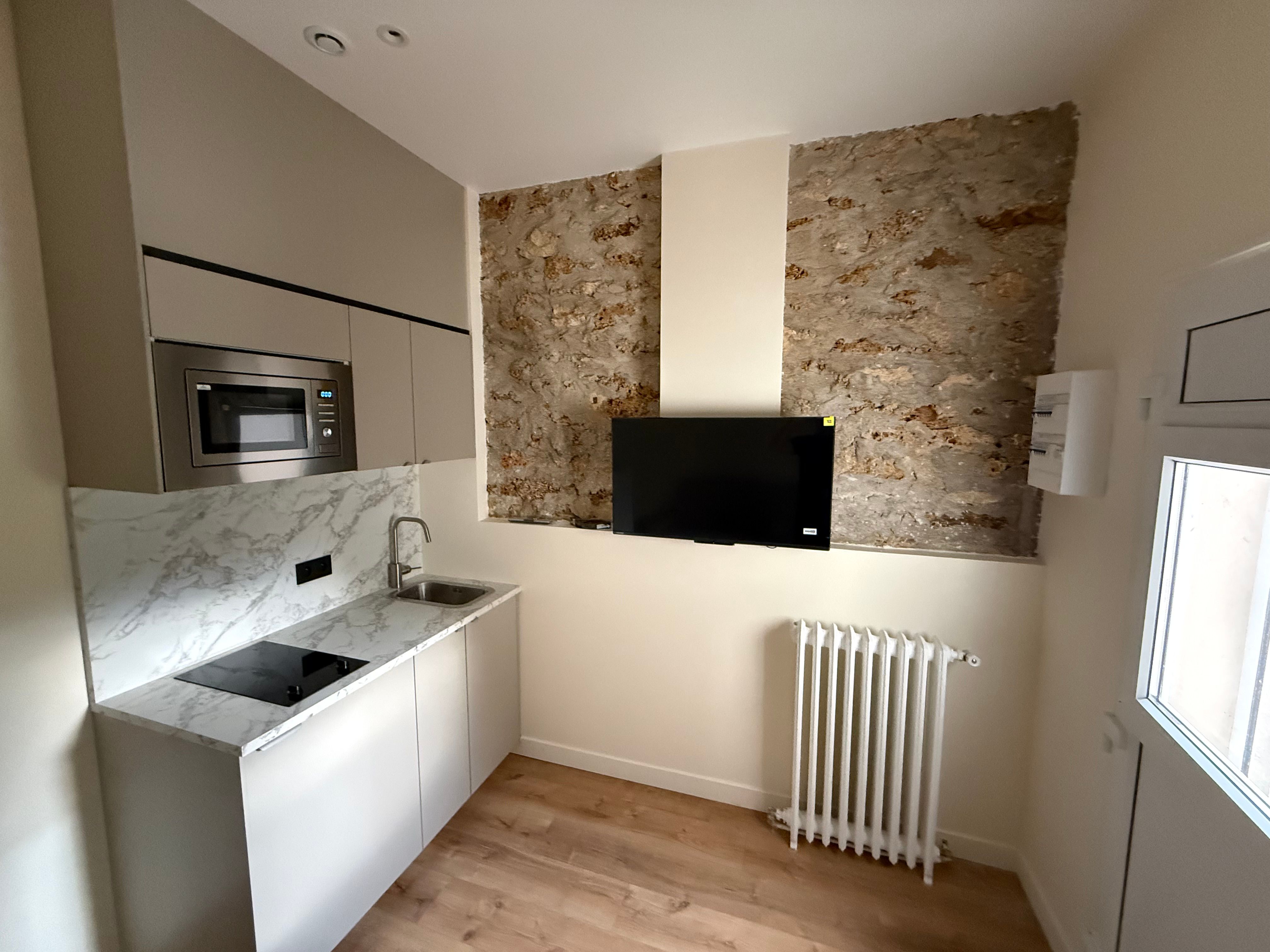Studio parfait (Créteil) entièrement neuf (loyer tout inclus) Créteil