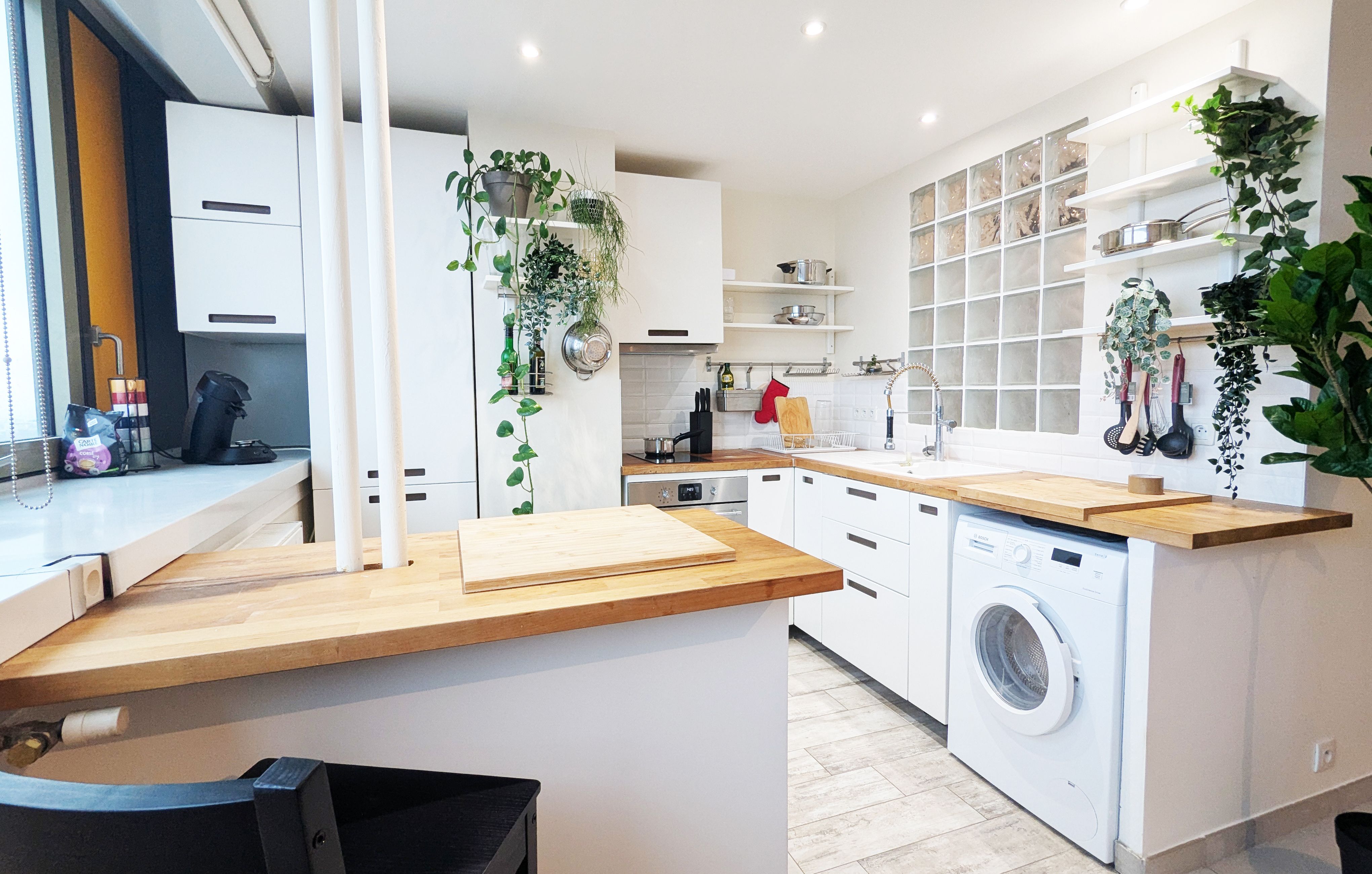 Appartement soigné dans une tour à proximité de Paris (loyer tout inclus) Montreuil