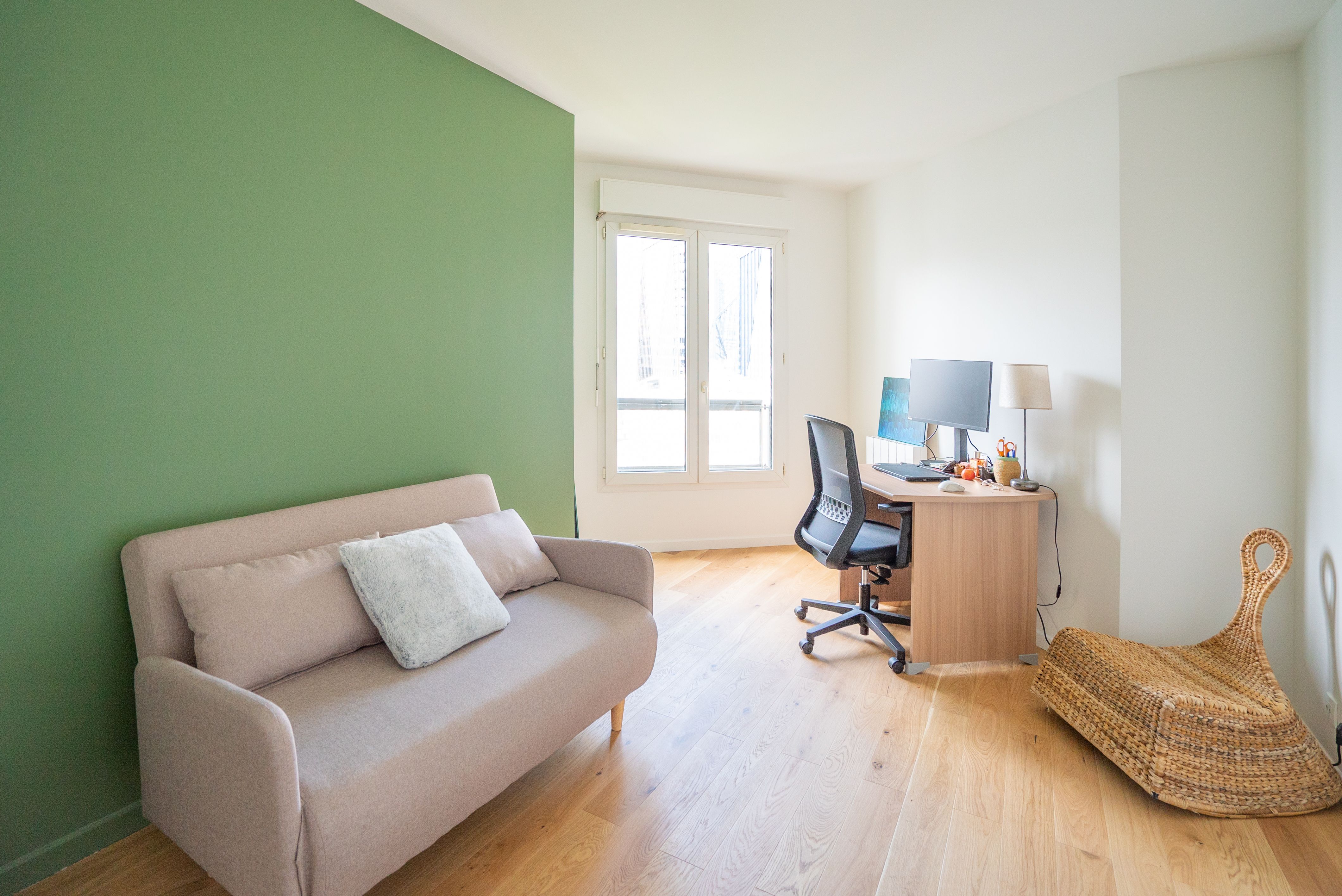 Location Loue meublé un superbe Duplex neuf de 108m² + 20m² de terrasse exposé plein Sud,